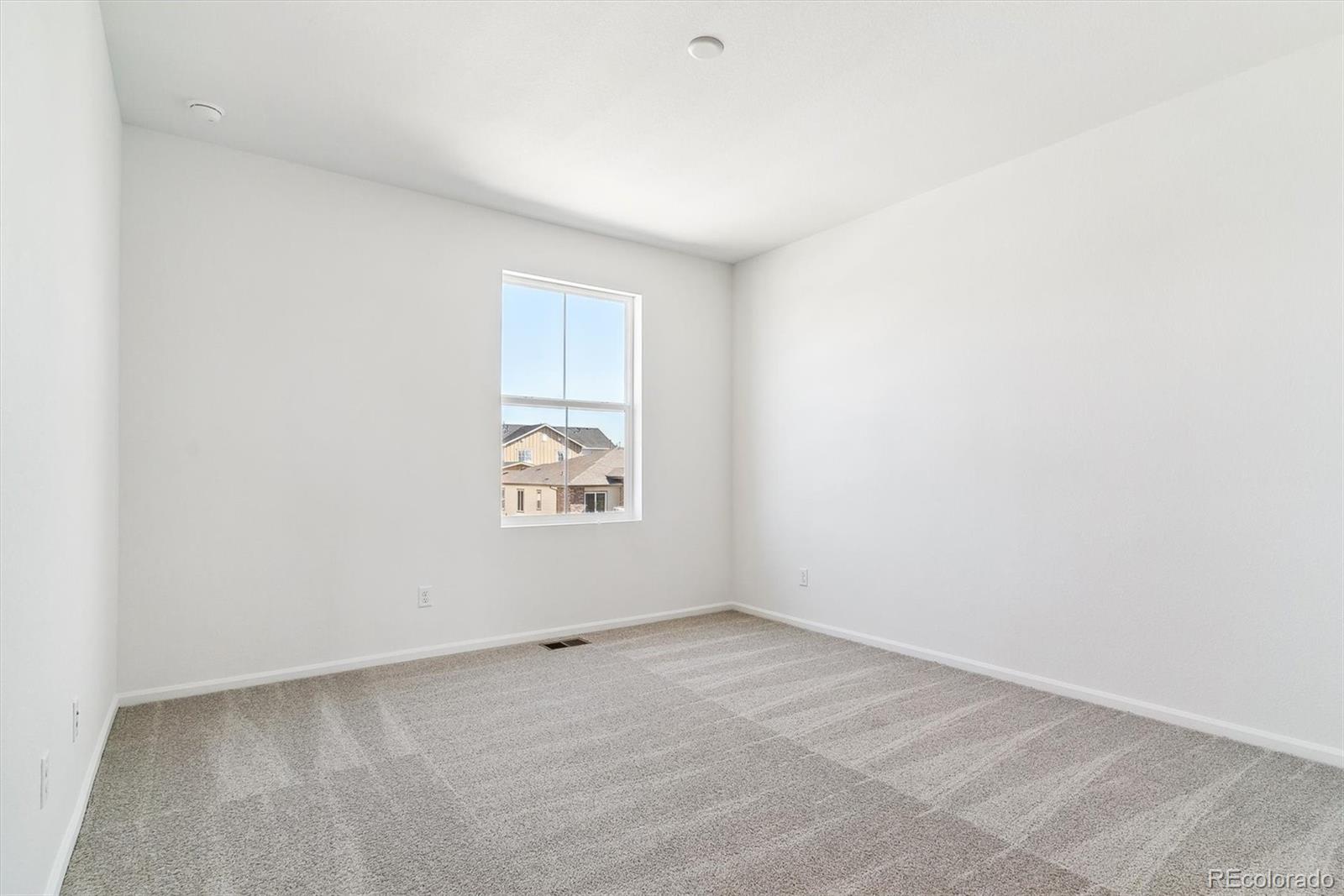 6603 Malta Street, Aurora, CO 80019, 3 Bedrooms Bedrooms, ,3 BathroomsBathrooms,Residential,For Sale,Malta,REC2140094