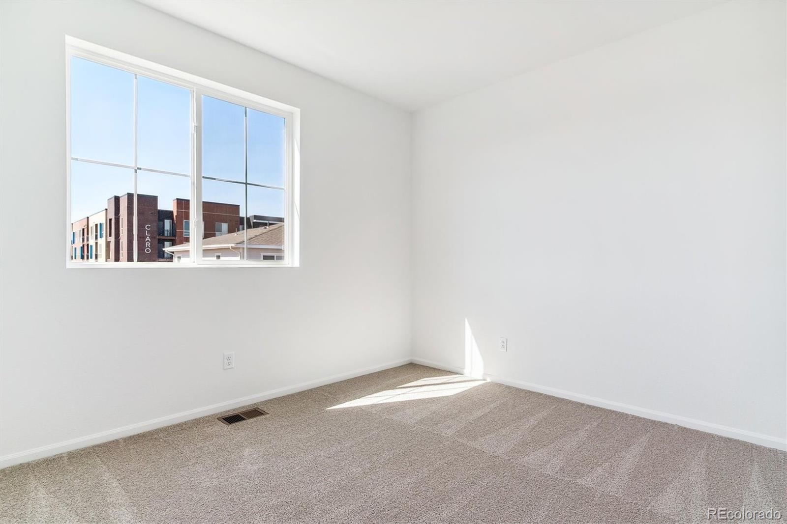 6603 Malta Street, Aurora, CO 80019, 3 Bedrooms Bedrooms, ,3 BathroomsBathrooms,Residential,For Sale,Malta,REC2140094