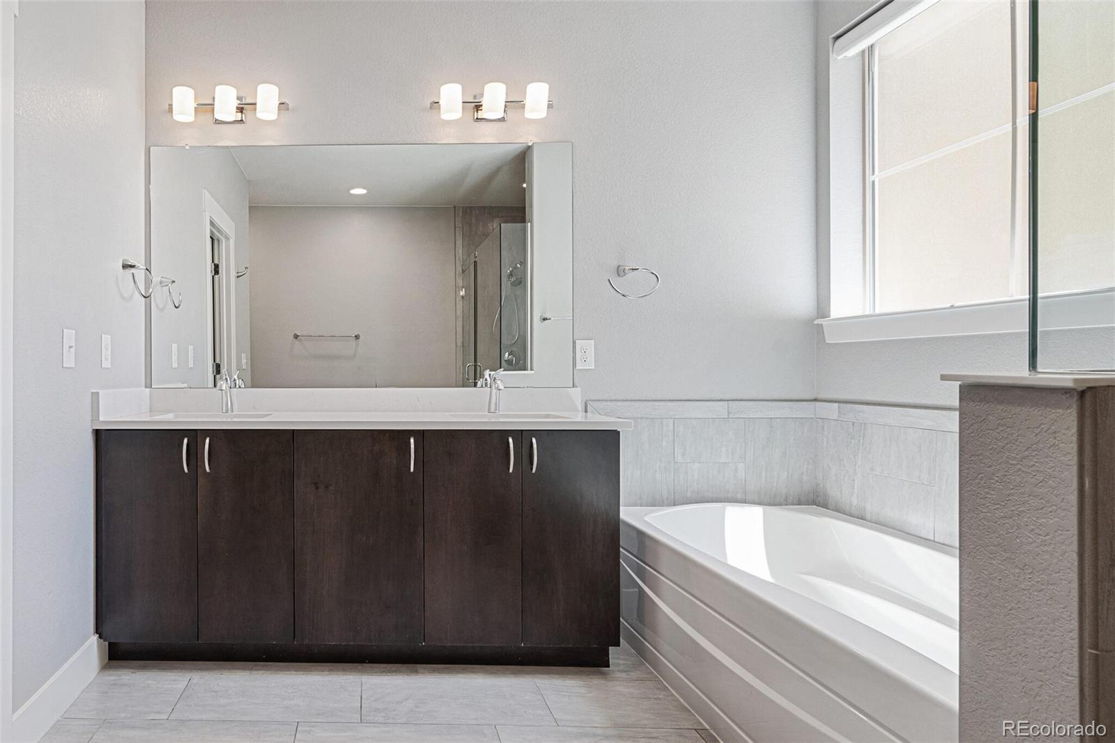 9130 Martin Luther King Boulevard, Denver, CO 80238, 3 Bedrooms Bedrooms, ,4 BathroomsBathrooms,Residential,For Sale,Martin Luther King,REC5417214