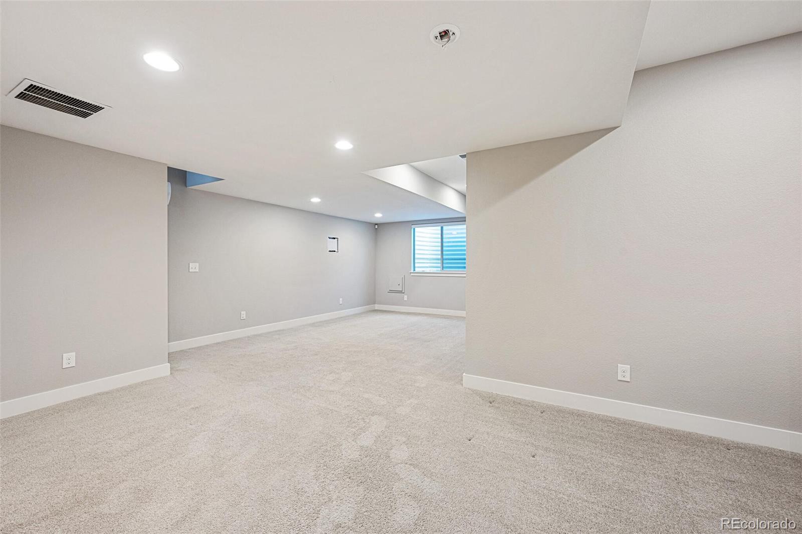 9130 Martin Luther King Boulevard, Denver, CO 80238, 3 Bedrooms Bedrooms, ,4 BathroomsBathrooms,Residential,For Sale,Martin Luther King,REC5417214