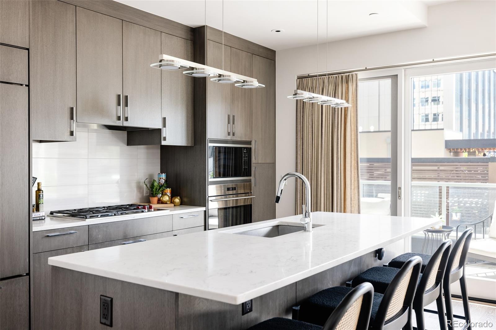 155 Steele Street #316, Denver, CO 80206, 3 Bedrooms Bedrooms, ,3 BathroomsBathrooms,Residential,For Sale,Laurel,Steele,REC2179371