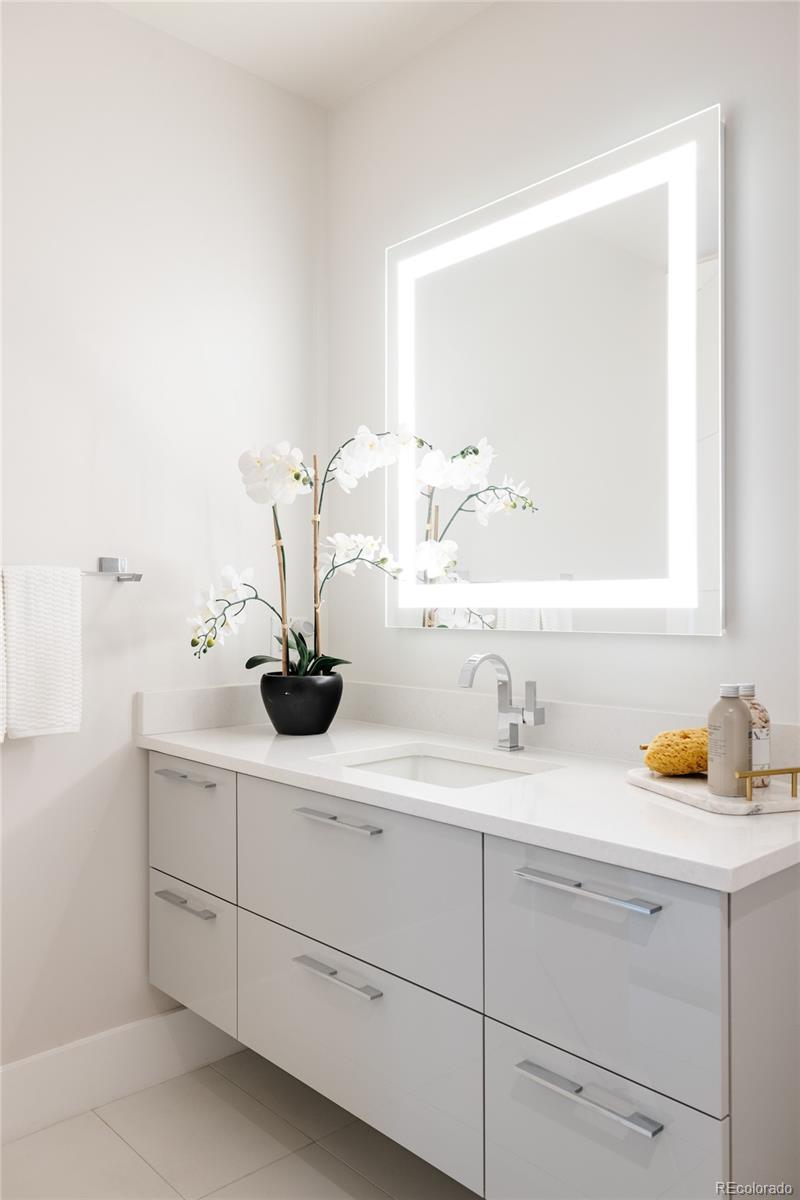 155 Steele Street #316, Denver, CO 80206, 3 Bedrooms Bedrooms, ,3 BathroomsBathrooms,Residential,For Sale,Laurel,Steele,REC2179371