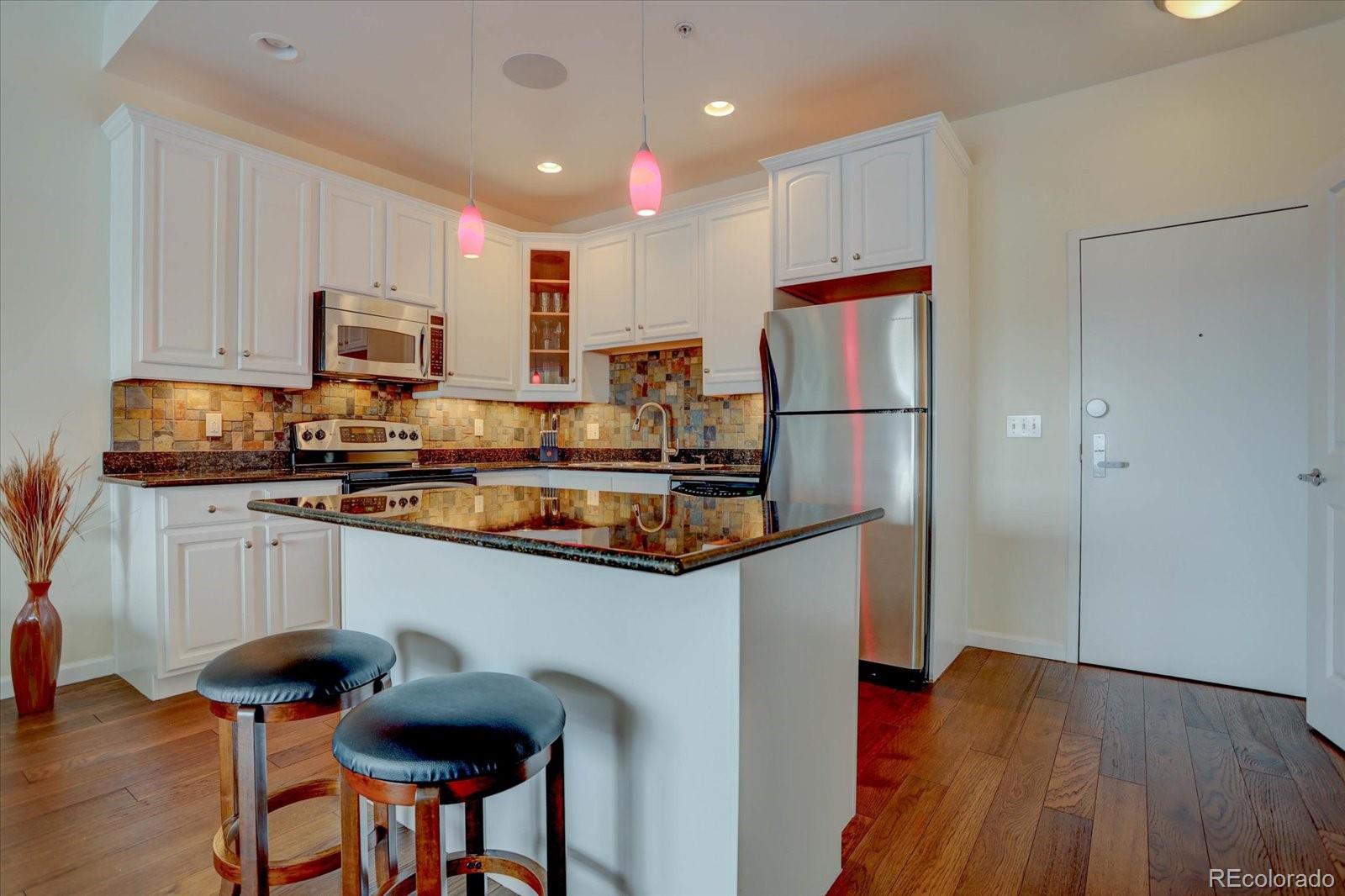 1950 Logan Street #706, Denver, CO 80203, 1 Bedroom Bedrooms, ,2 BathroomsBathrooms,Residential,For Sale,Tower on the Park,Logan,REC5763594