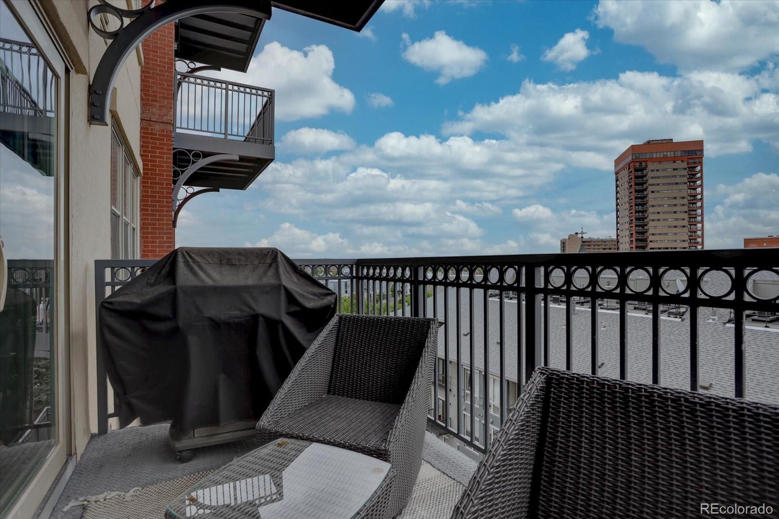 1950 Logan Street #706, Denver, CO 80203, 1 Bedroom Bedrooms, ,2 BathroomsBathrooms,Residential,For Sale,Tower on the Park,Logan,REC5763594