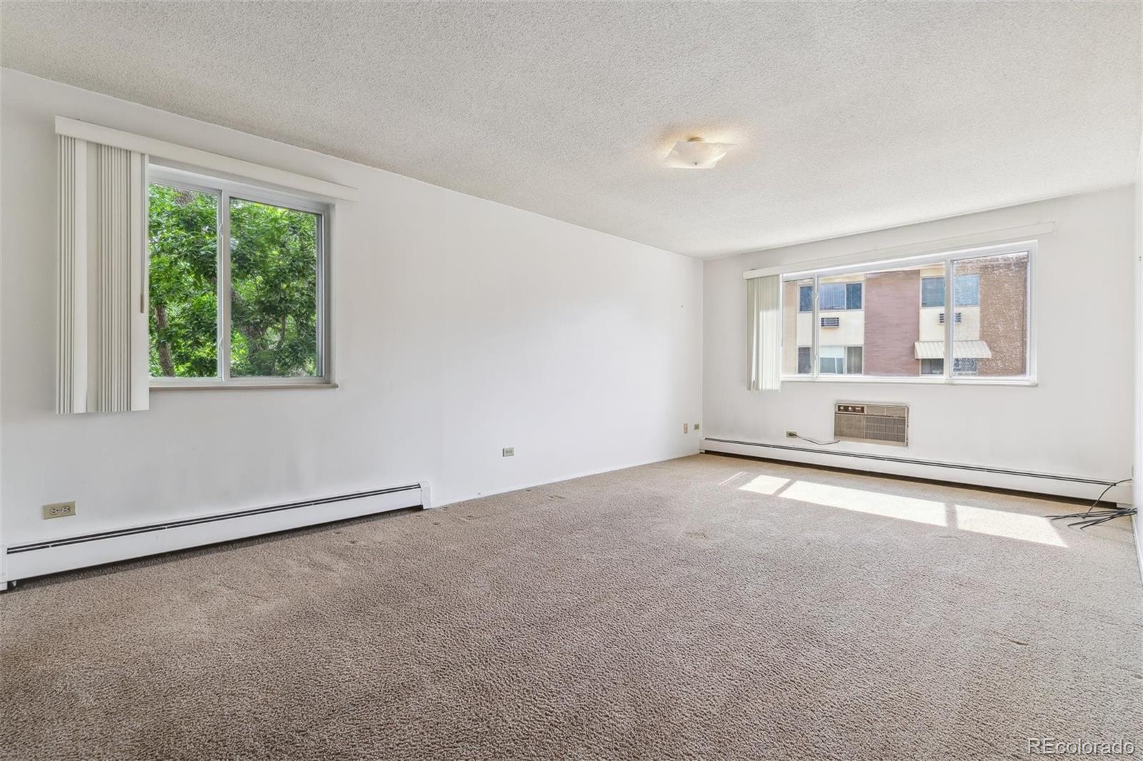 495 Dayton Street #10C, Denver, CO 80247, 2 Bedrooms Bedrooms, ,2 BathroomsBathrooms,Residential,For Sale,Dayton,REC6330874