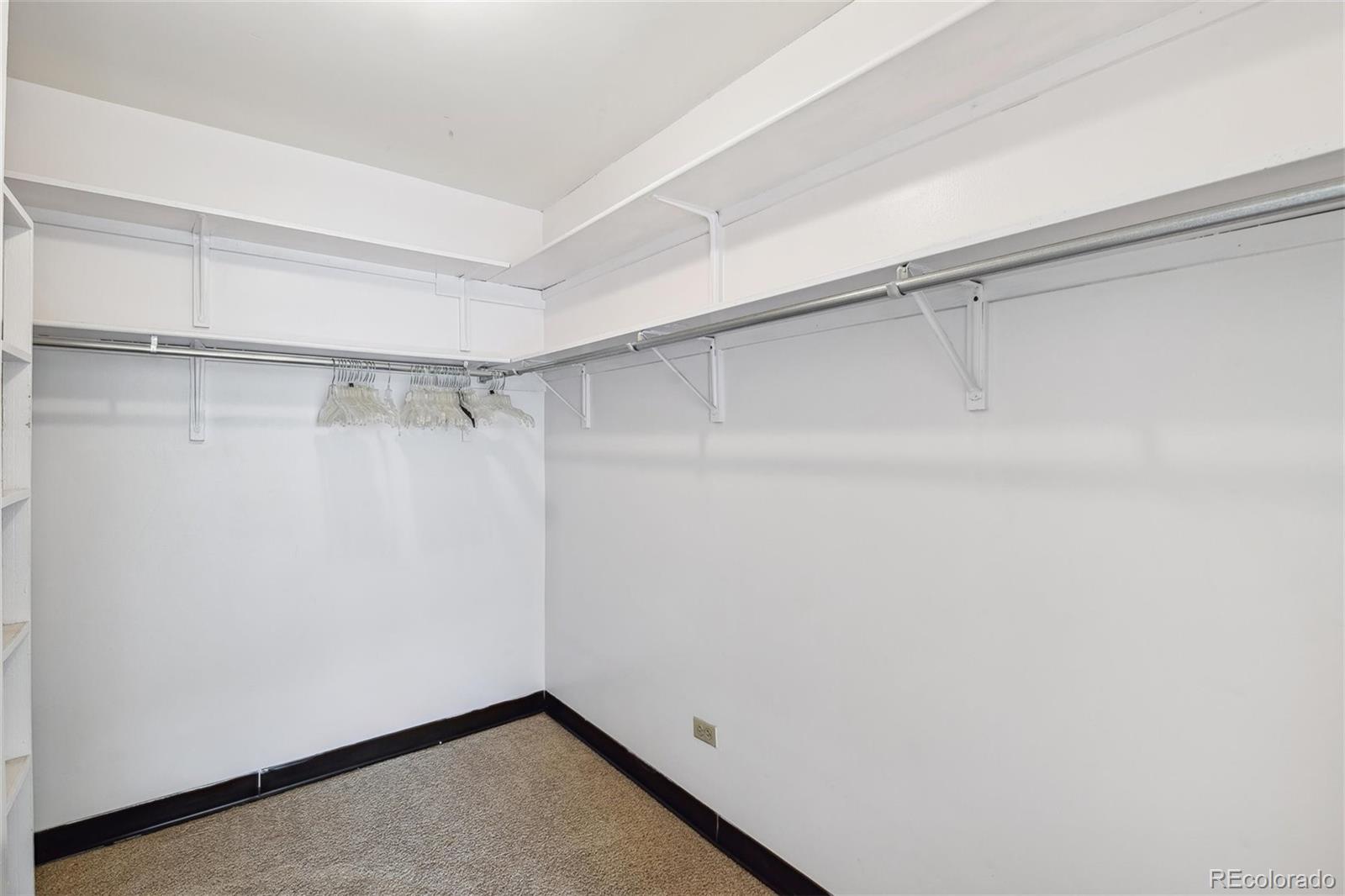 495 Dayton Street #10C, Denver, CO 80247, 2 Bedrooms Bedrooms, ,2 BathroomsBathrooms,Residential,For Sale,Dayton,REC6330874