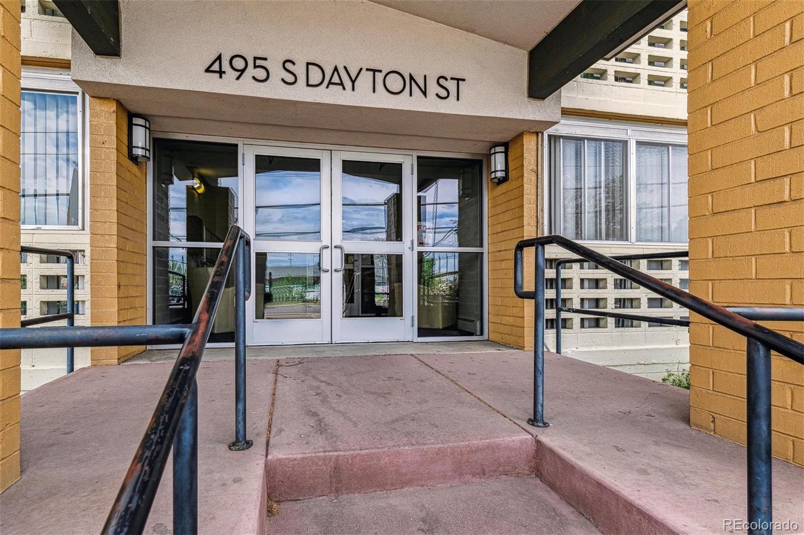 495 Dayton Street #10C, Denver, CO 80247, 2 Bedrooms Bedrooms, ,2 BathroomsBathrooms,Residential,For Sale,Dayton,REC6330874