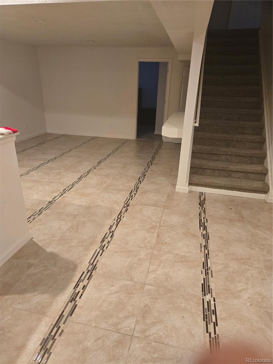 19877 40th Avenue, Denver, CO 80249, 6 Bedrooms Bedrooms, ,4 BathroomsBathrooms,Residential,For Sale,40th,REC7248106