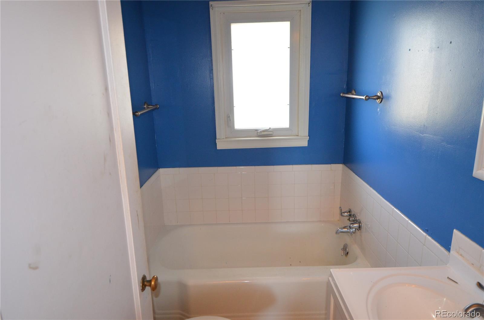 611 5th Street, Hugo, CO 80821, 4 Bedrooms Bedrooms, ,3 BathroomsBathrooms,Residential,For Sale,5th,REC2273257