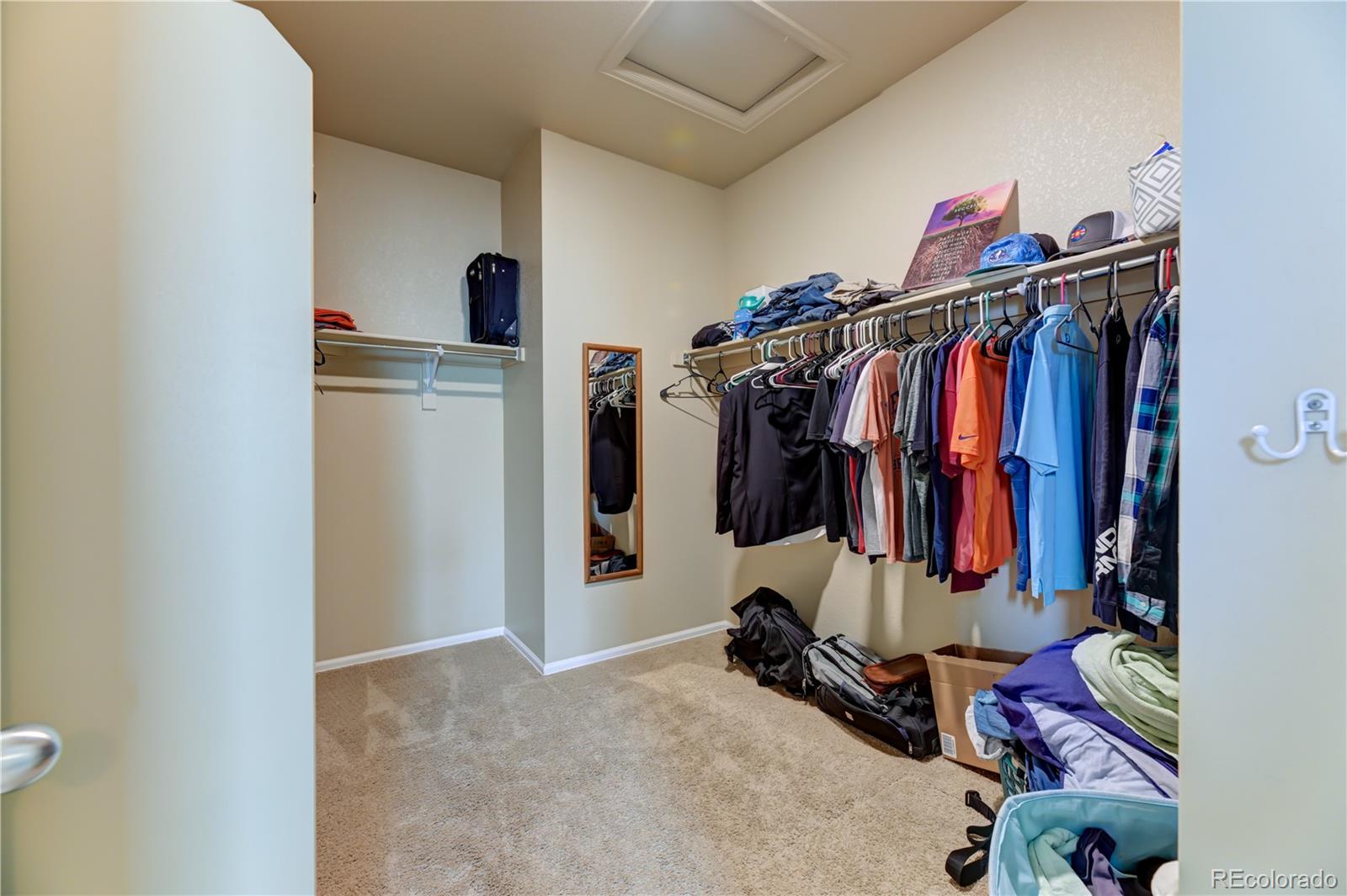 6434 Ensenada Court, Aurora, CO 80019, 3 Bedrooms Bedrooms, ,2 BathroomsBathrooms,Residential,For Sale,Ensenada,REC8206202