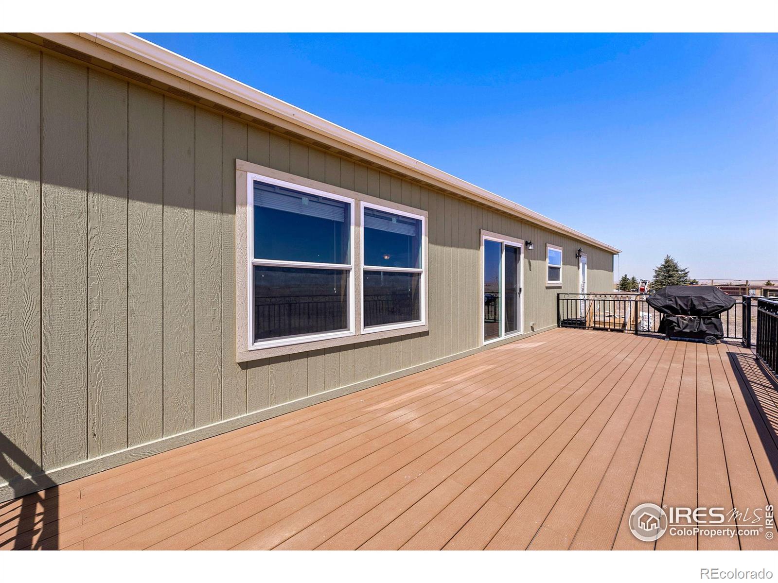 10010 County Road 110, Carr, CO 80612, 3 Bedrooms Bedrooms, ,2 BathroomsBathrooms,Residential,For Sale,County Road 110,RECIR1011649