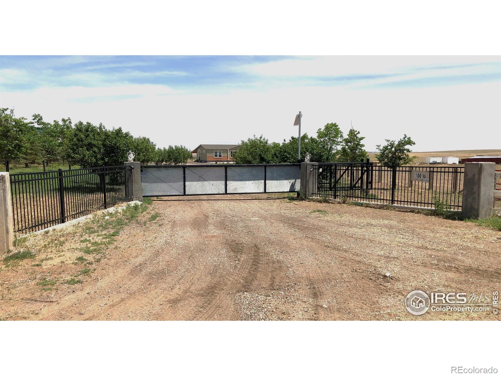 10010 County Road 110, Carr, CO 80612, 3 Bedrooms Bedrooms, ,2 BathroomsBathrooms,Residential,For Sale,County Road 110,RECIR1011649
