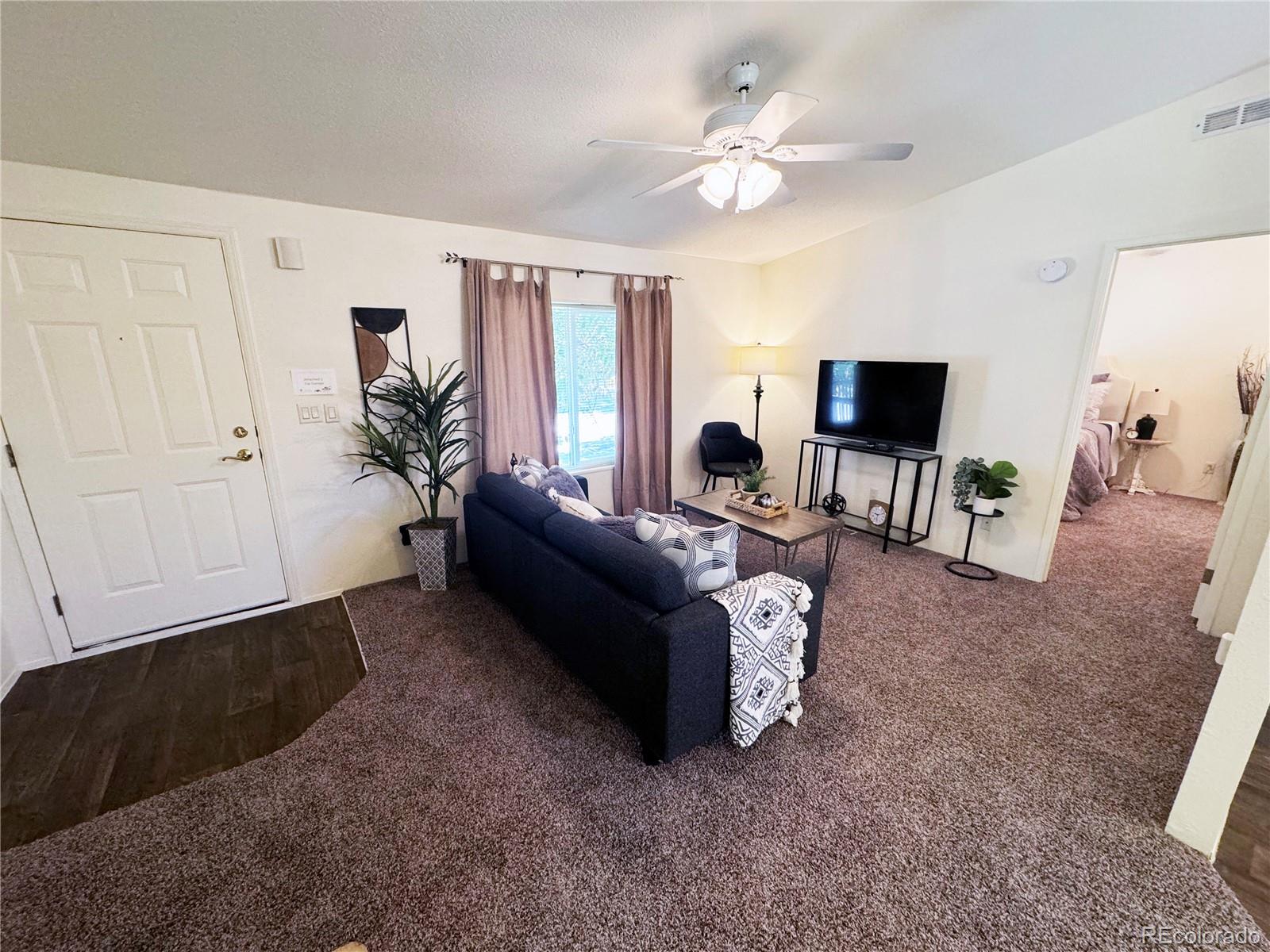 11330 Big Bend, Longmont, CO 80504, 3 Bedrooms Bedrooms, ,2 BathroomsBathrooms,Residential,For Sale,Big Bend,REC3046686