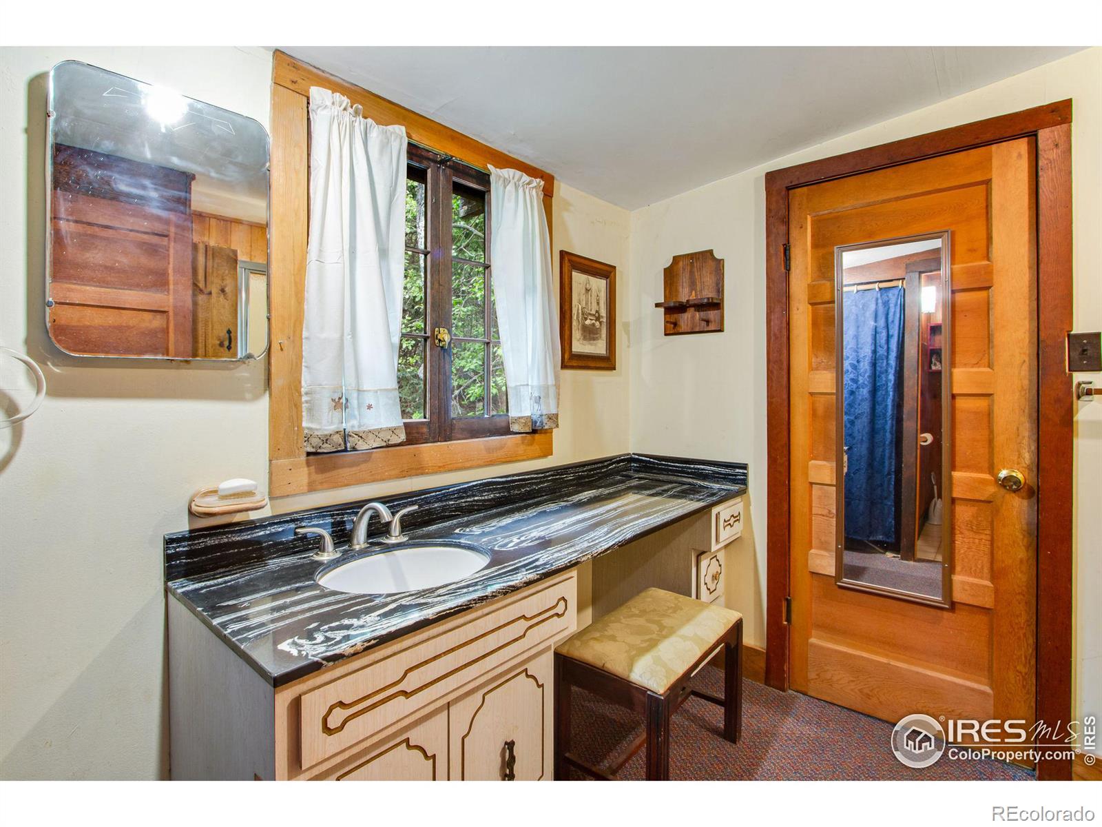 49 Riverside Drive, Lyons, CO 80540 Real Estate, Brokers, Home Values, Luxury