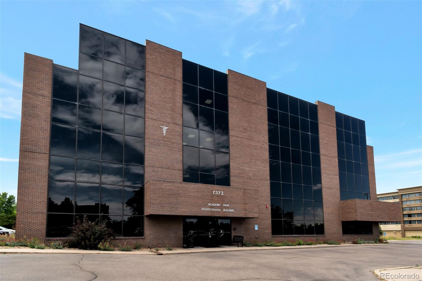 7373 Jefferson Avenue #202, Lakewood, CO 80235, ,Commercial,For Sale,Academy Park,Jefferson,REC8345863