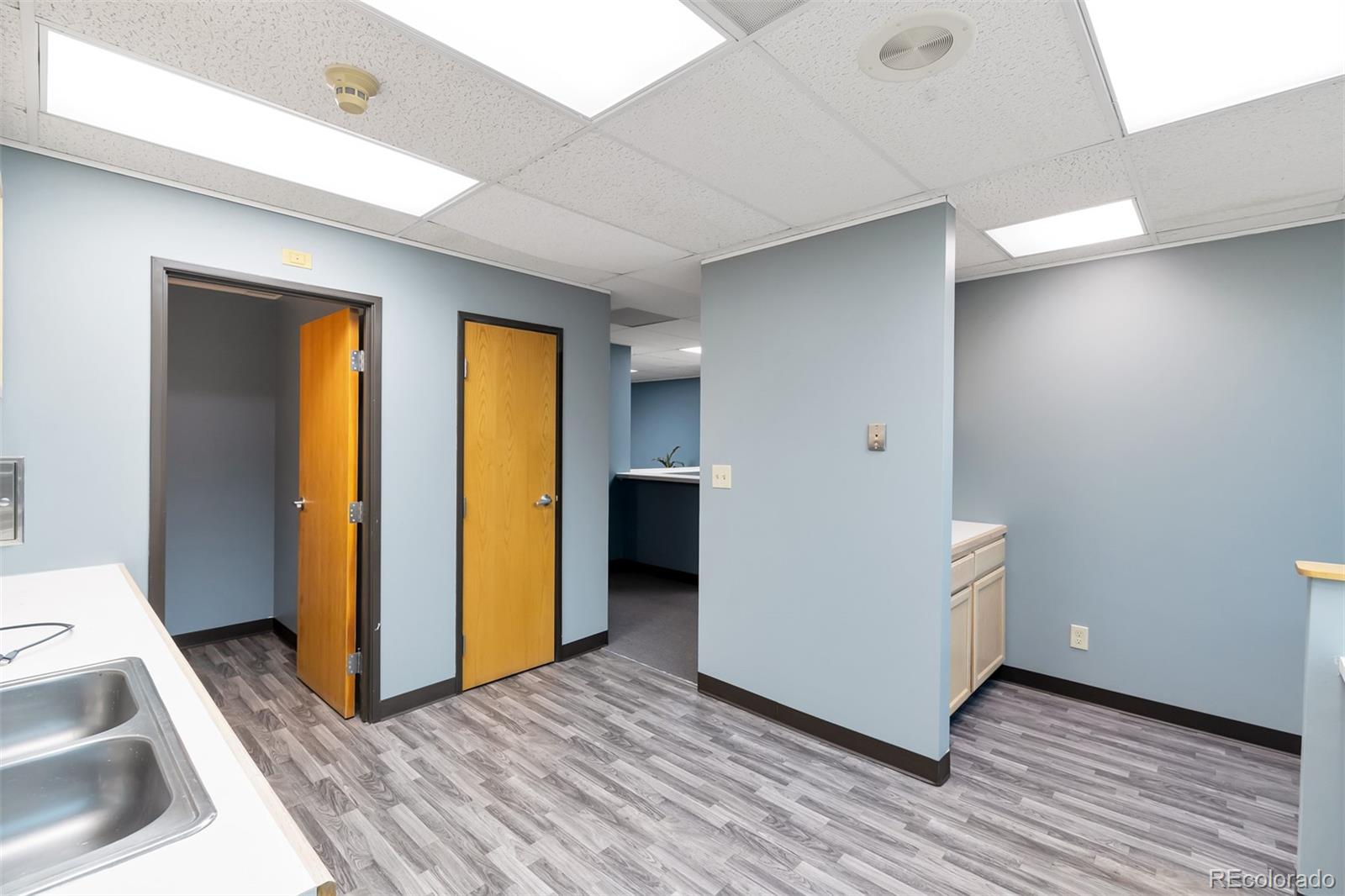 7373 Jefferson Avenue #202, Lakewood, CO 80235, ,Commercial,For Sale,Academy Park,Jefferson,REC8345863