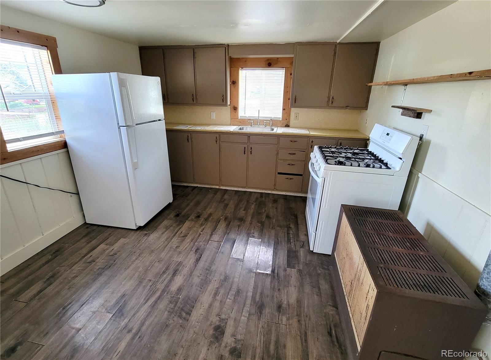 224 Seward Street, Lyons, CO 80540, ,Commercial,For Sale,Seward,REC7962882