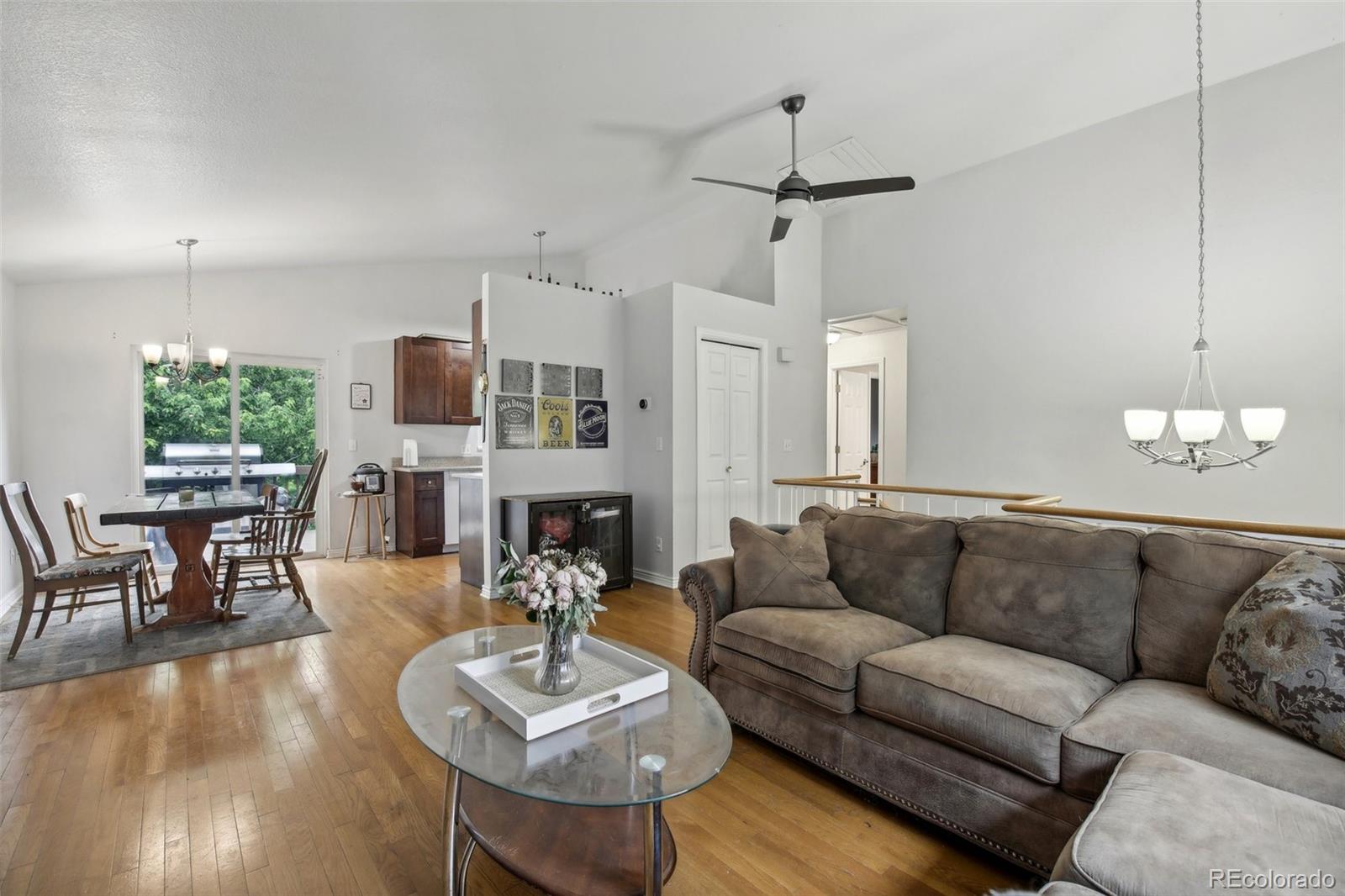 9501 Burlington Lane, Highlands Ranch, CO 80130, 4 Bedrooms Bedrooms, ,2 BathroomsBathrooms,Residential,For Sale,Burlington,REC6279993