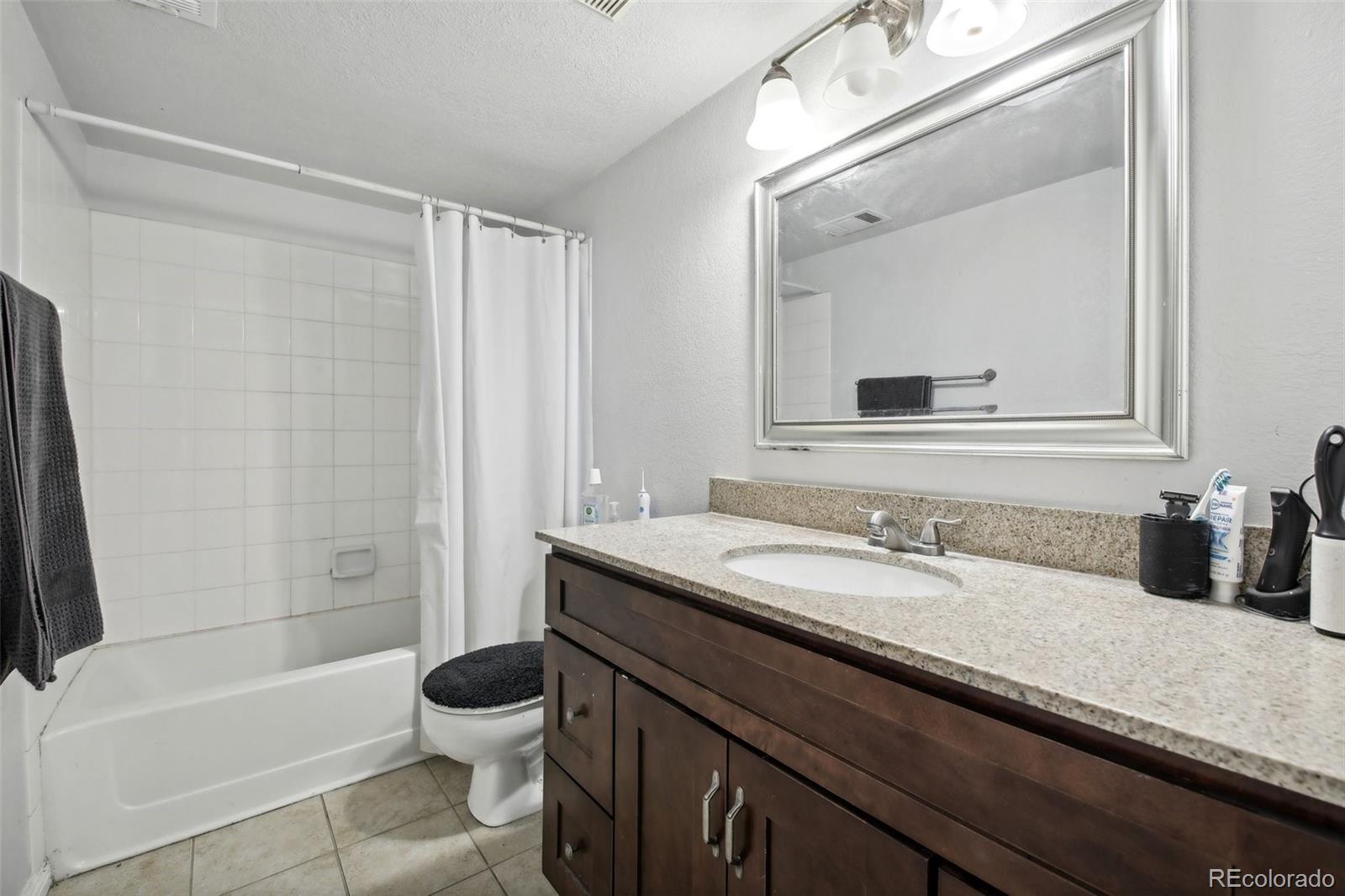 9501 Burlington Lane, Highlands Ranch, CO 80130, 4 Bedrooms Bedrooms, ,2 BathroomsBathrooms,Residential,For Sale,Burlington,REC6279993