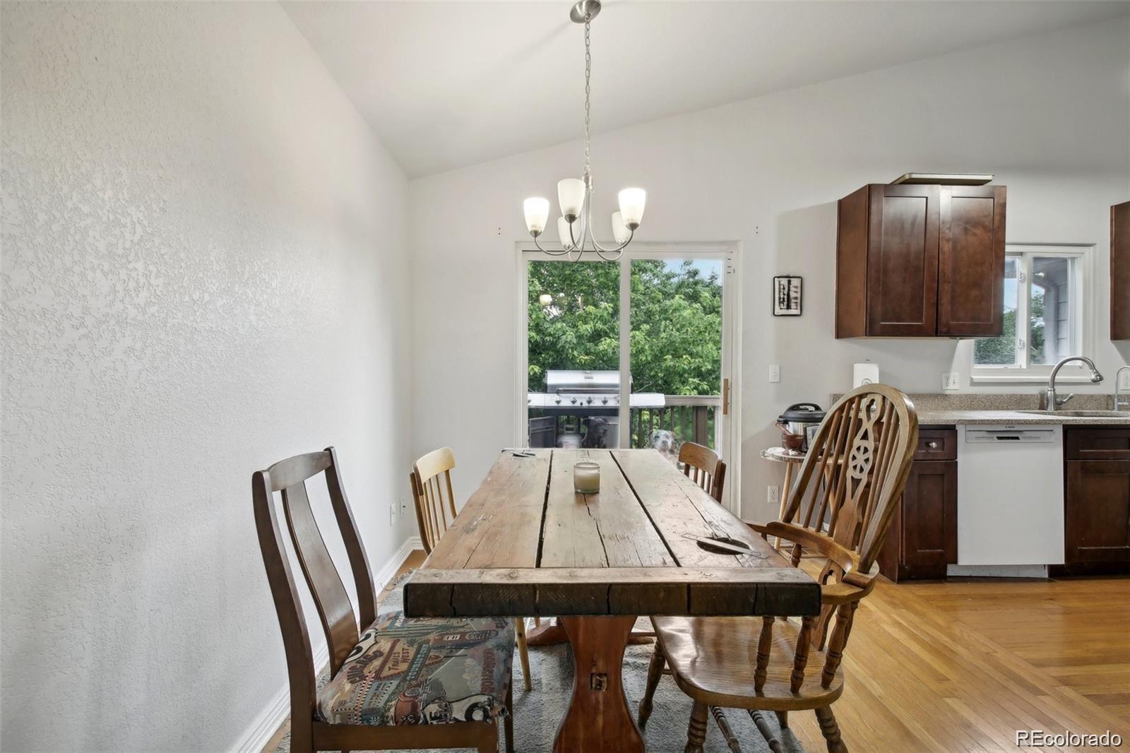 9501 Burlington Lane, Highlands Ranch, CO 80130, 4 Bedrooms Bedrooms, ,2 BathroomsBathrooms,Residential,For Sale,Burlington,REC6279993