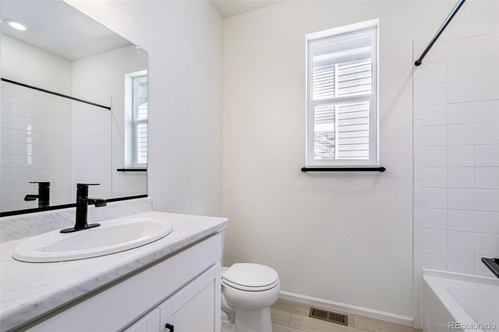 9360 Bahama Court, Commerce City, CO 80022, 3 Bedrooms Bedrooms, ,2 BathroomsBathrooms,Residential,For Sale,Bahama,REC1559220