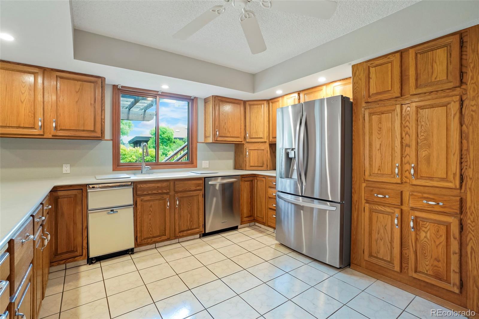 12315 54th Drive, Arvada, CO 80002, 4 Bedrooms Bedrooms, ,3 BathroomsBathrooms,Residential,For Sale,54th,REC1786362