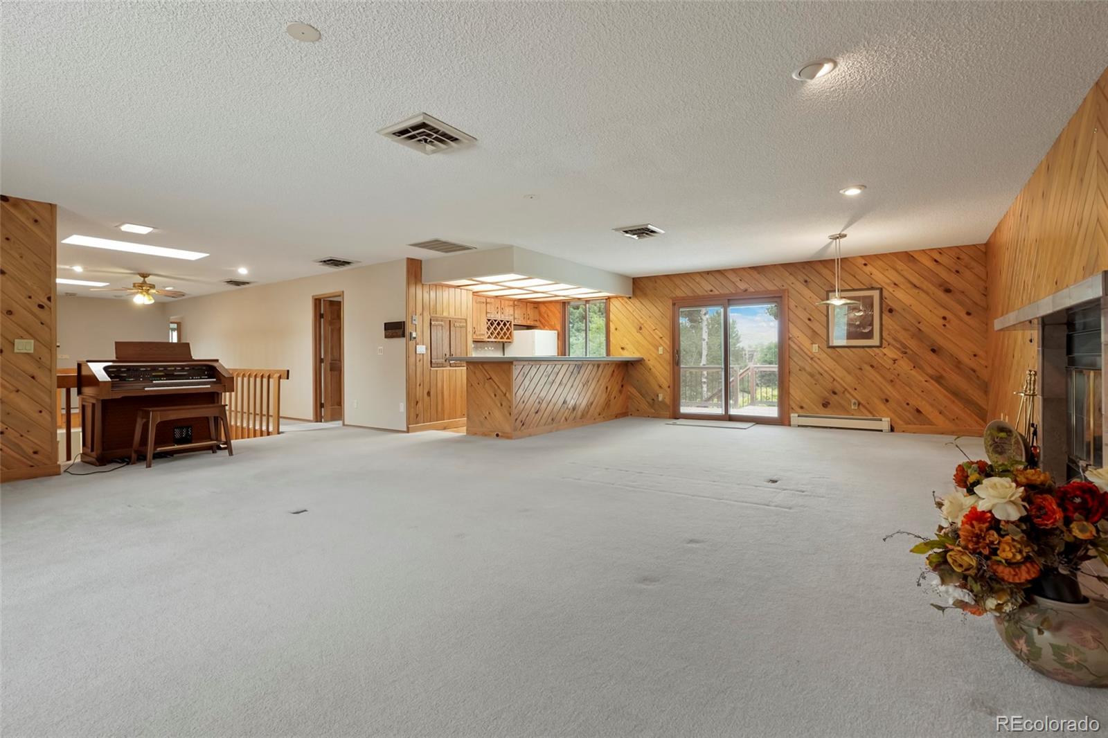 12315 54th Drive, Arvada, CO 80002, 4 Bedrooms Bedrooms, ,3 BathroomsBathrooms,Residential,For Sale,54th,REC1786362