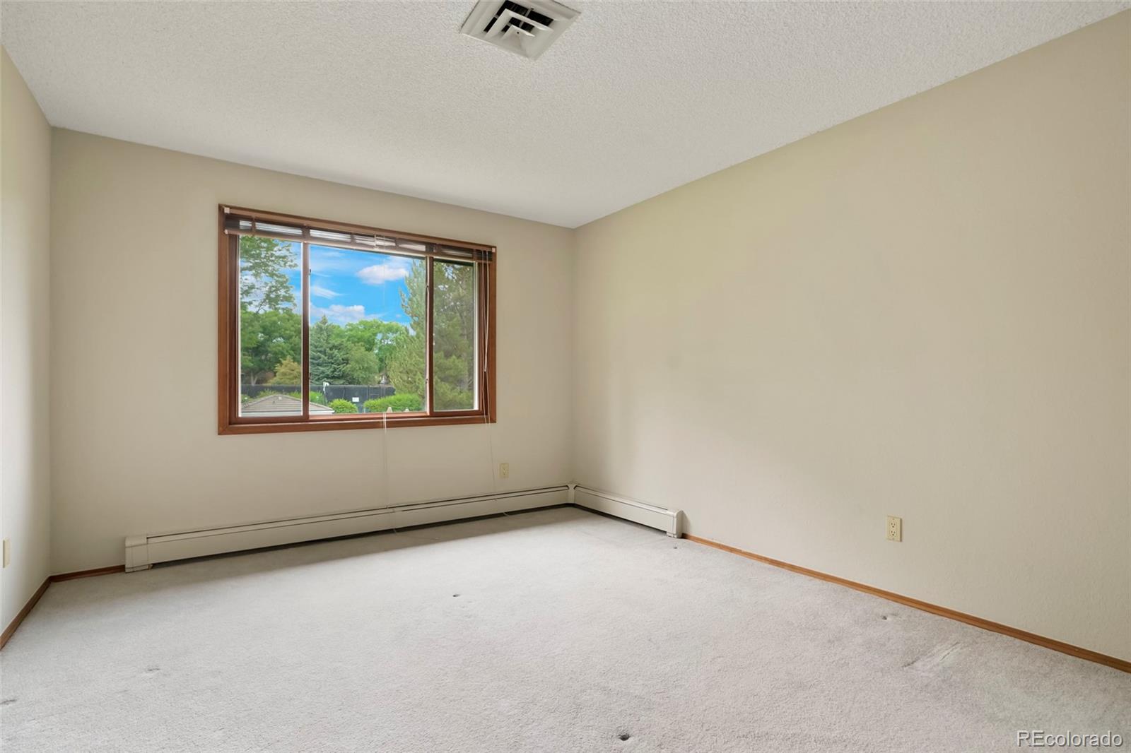 12315 54th Drive, Arvada, CO 80002, 4 Bedrooms Bedrooms, ,3 BathroomsBathrooms,Residential,For Sale,54th,REC1786362