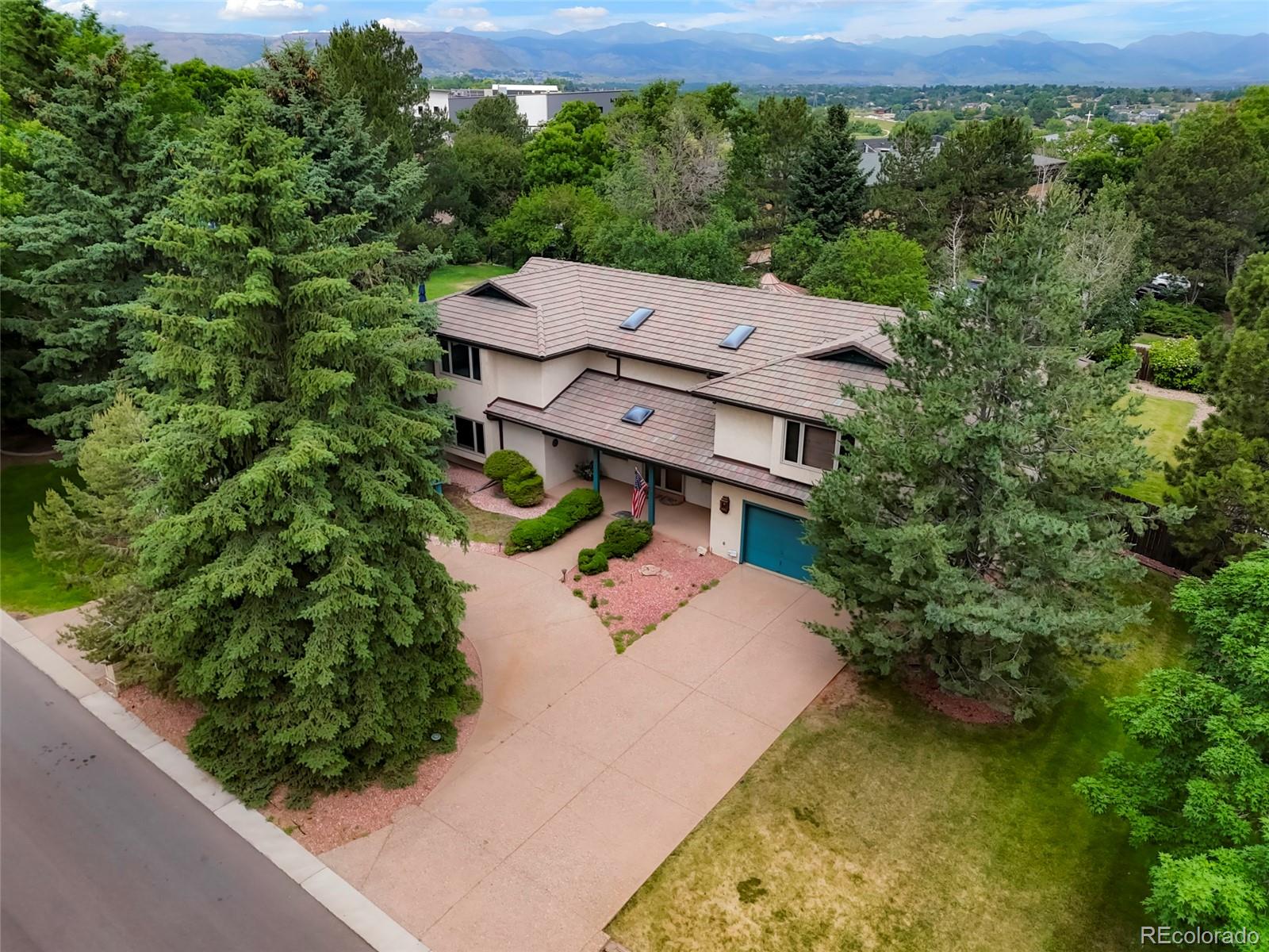 12315 54th Drive, Arvada, CO 80002, 4 Bedrooms Bedrooms, ,3 BathroomsBathrooms,Residential,For Sale,54th,REC1786362