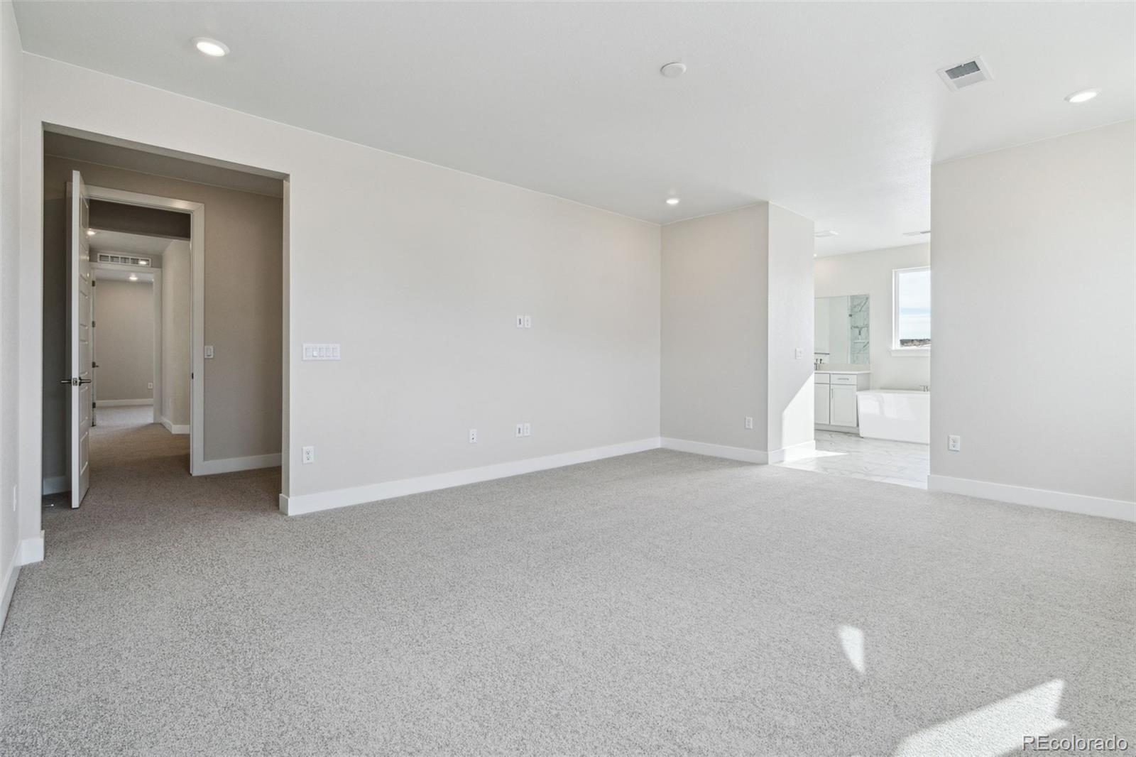 5747 Farrier Point, Castle Rock, CO 80104, 4 Bedrooms Bedrooms, ,4 BathroomsBathrooms,Residential,For Sale,Destination Collection,Farrier,REC6044415