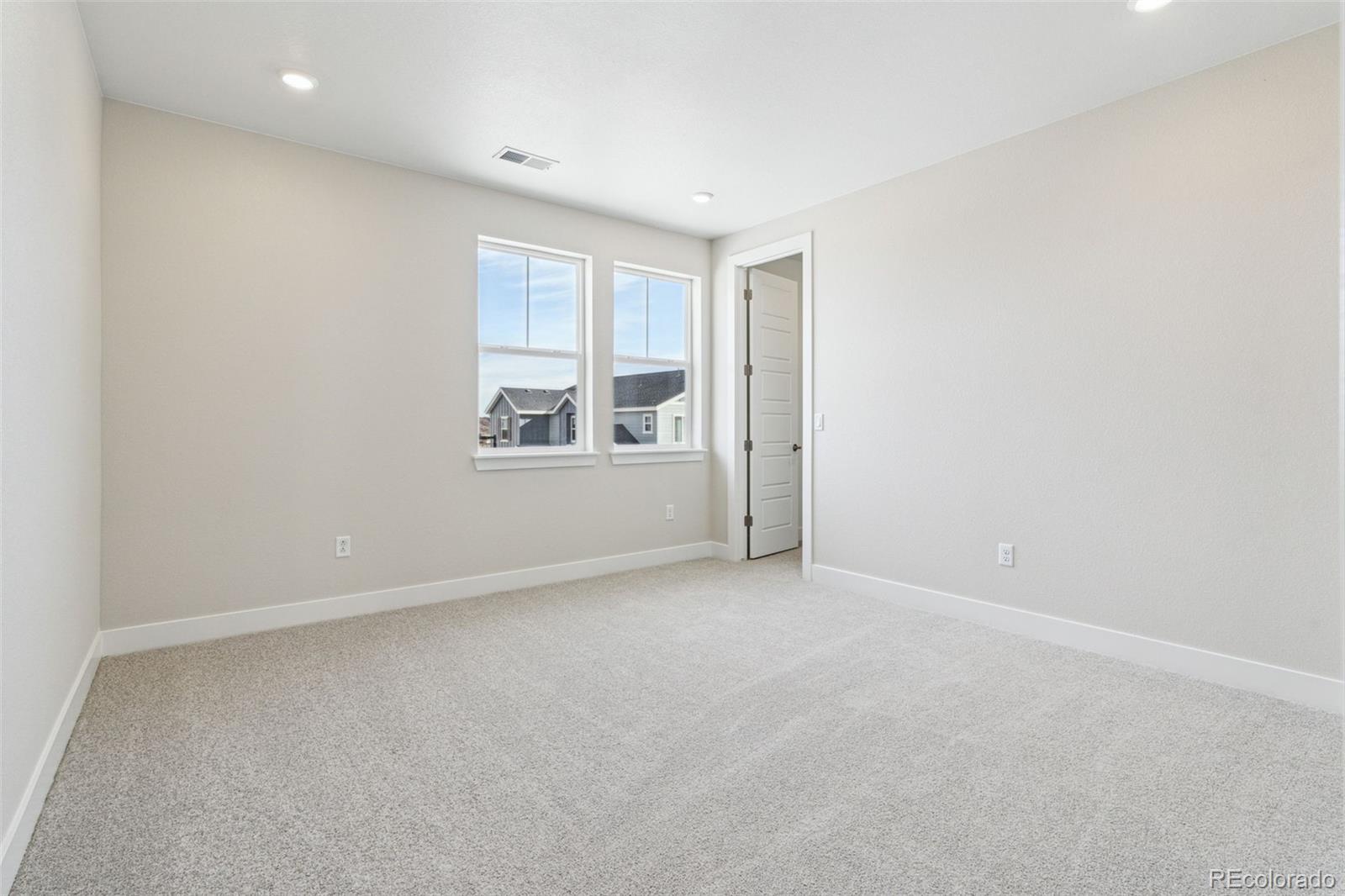 5747 Farrier Point, Castle Rock, CO 80104, 4 Bedrooms Bedrooms, ,4 BathroomsBathrooms,Residential,For Sale,Destination Collection,Farrier,REC6044415