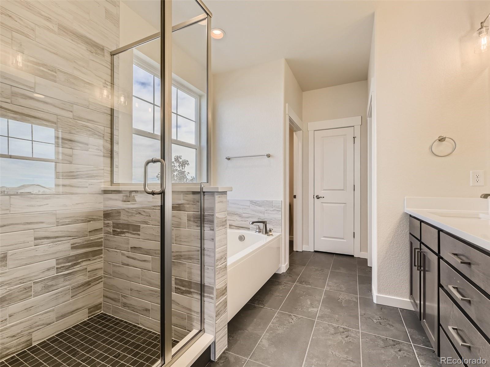 8921 Rome Court, Aurora, CO 80016, 3 Bedrooms Bedrooms, ,2 BathroomsBathrooms,Residential,For Sale,Rome,REC9356635