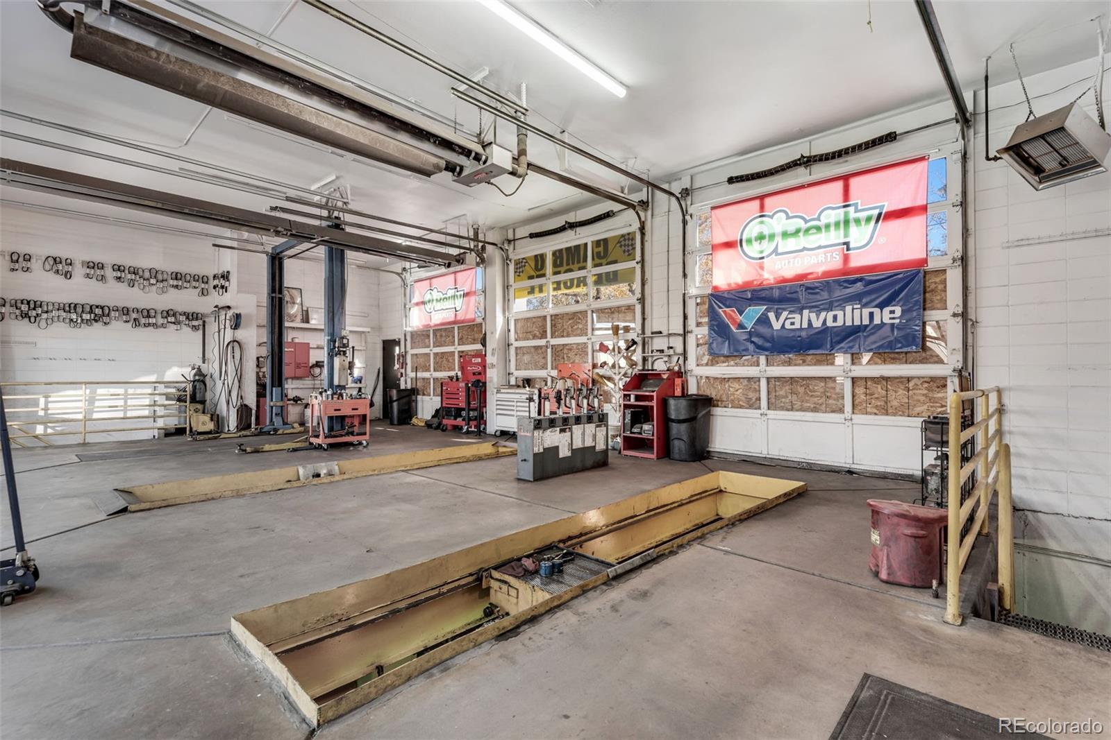 3443 S Vance Street, Lakewood, CO 80227, ,Commercial,For Sale,Quality Quick Lube and Car Wash,Vance,REC9496499