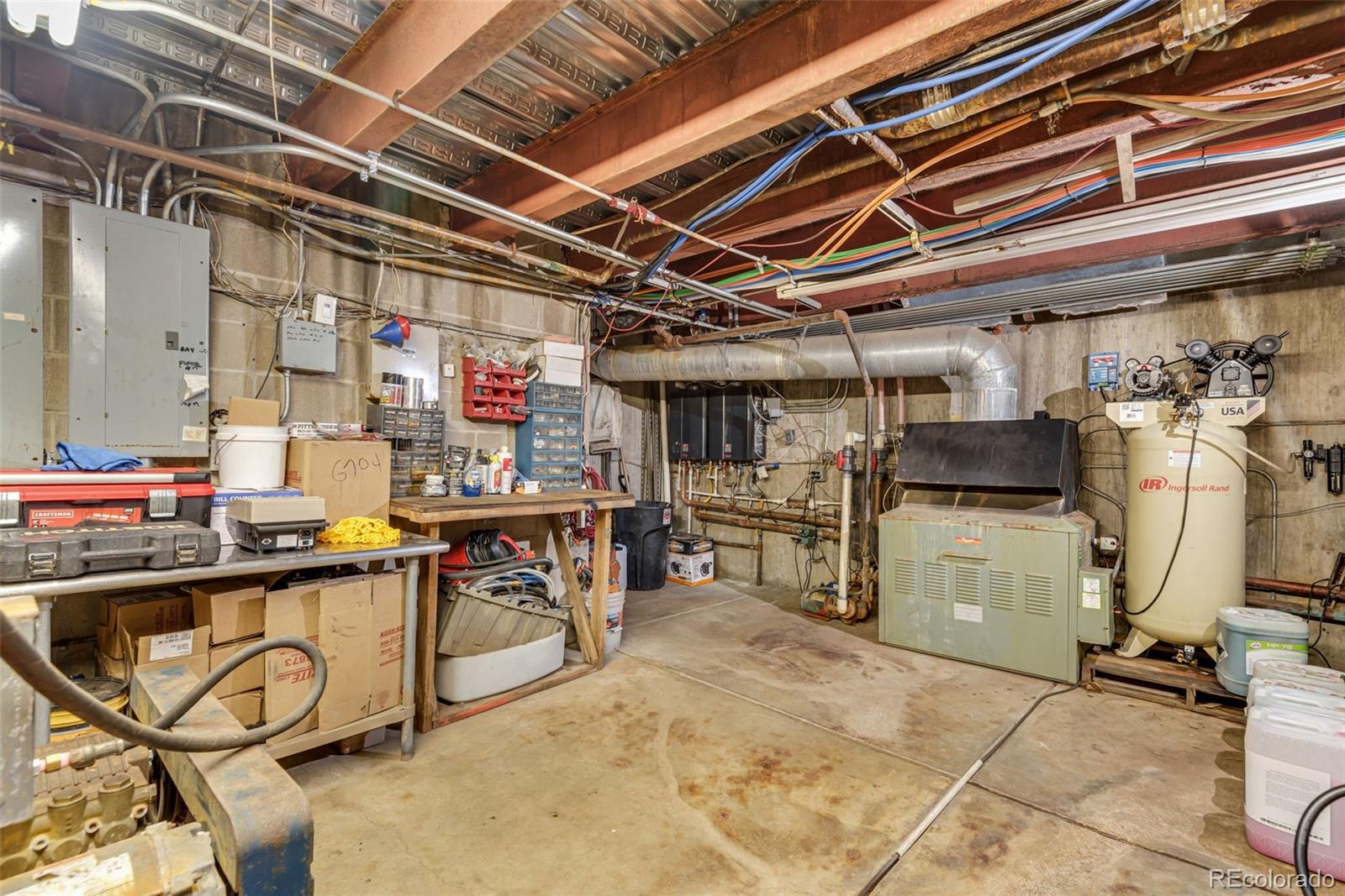 3443 S Vance Street, Lakewood, CO 80227, ,Commercial,For Sale,Quality Quick Lube and Car Wash,Vance,REC9496499