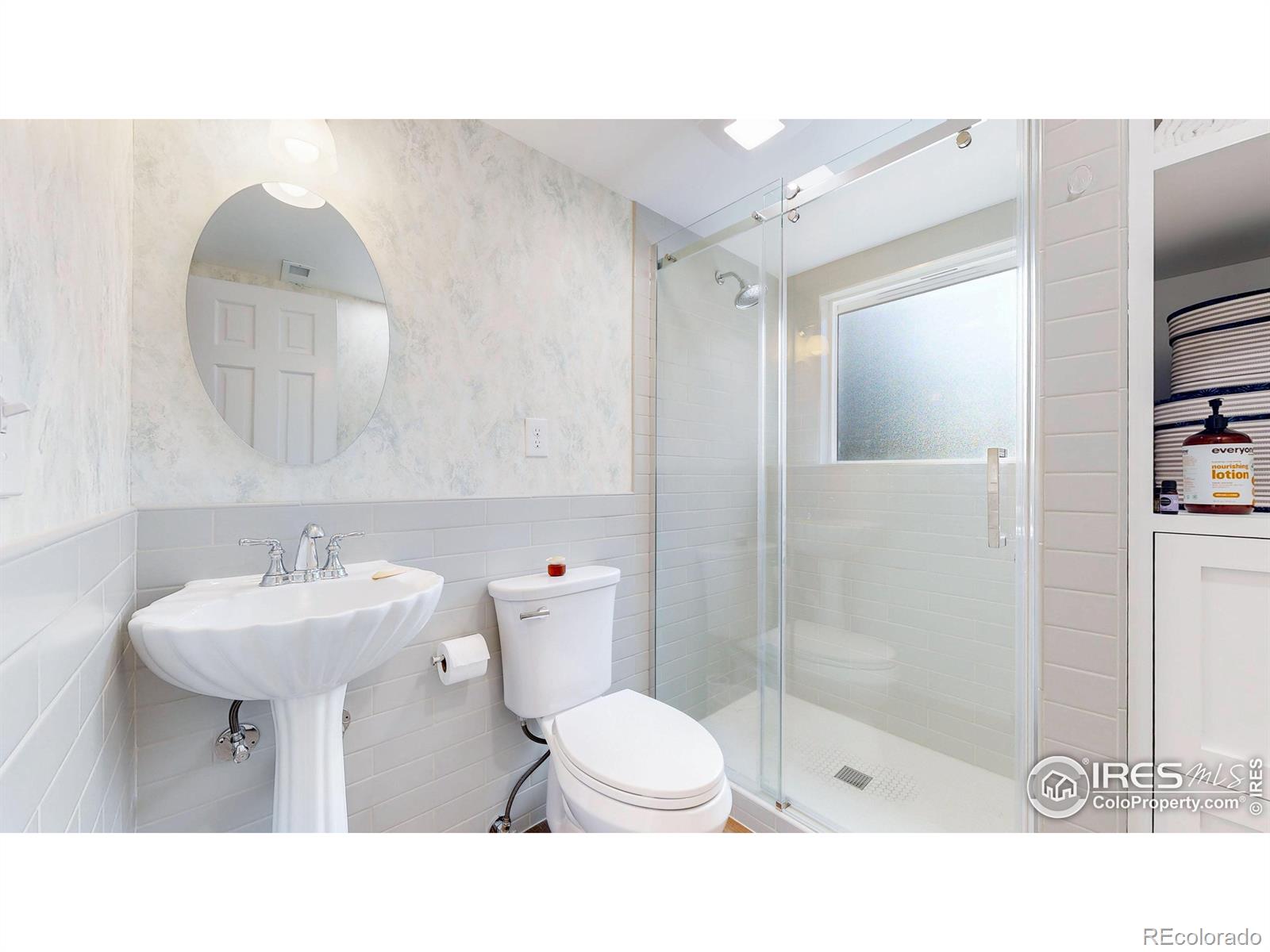 717 Ridgecrest Road, Fort Collins, CO 80524, 5 Bedrooms Bedrooms, ,3 BathroomsBathrooms,Residential,For Sale,Ridgecrest,RECIR1013284