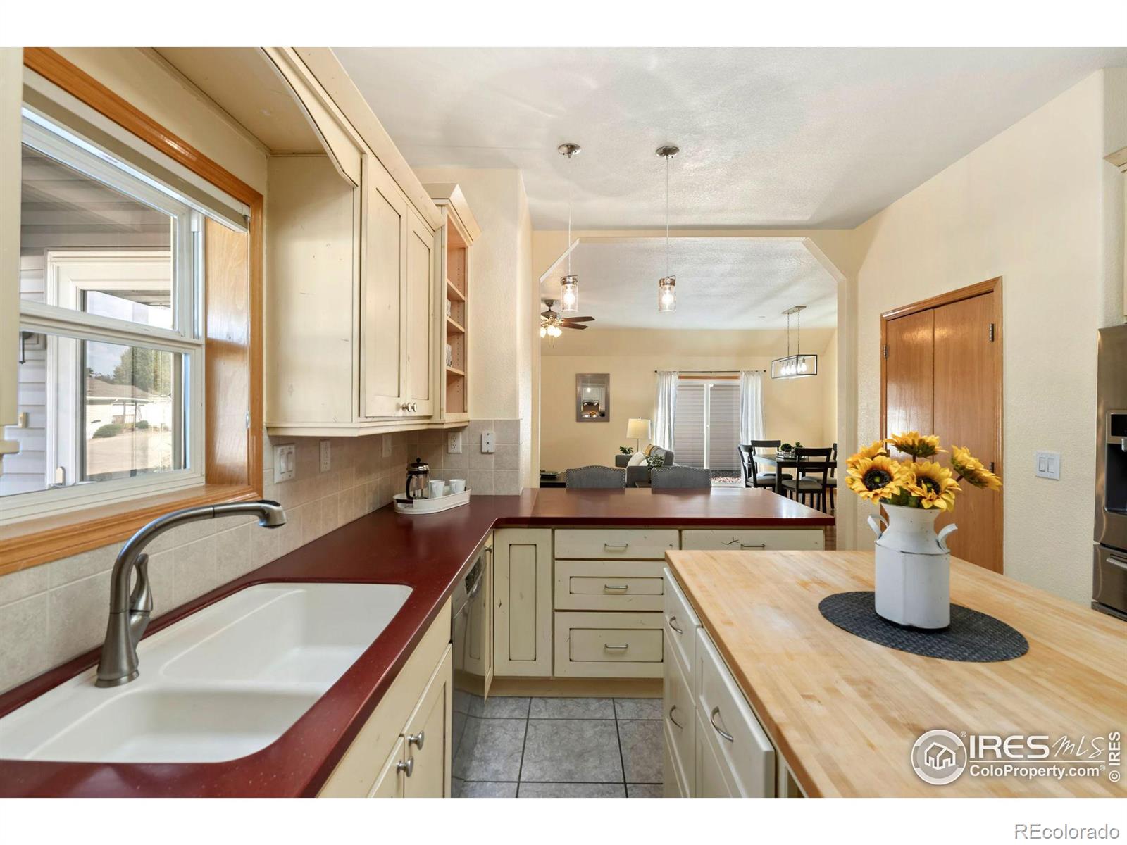 949 Sunchase Drive, Fort Collins, CO 80524, 2 Bedrooms Bedrooms, ,2 BathroomsBathrooms,Residential,For Sale,Sunchase,RECIR1013341