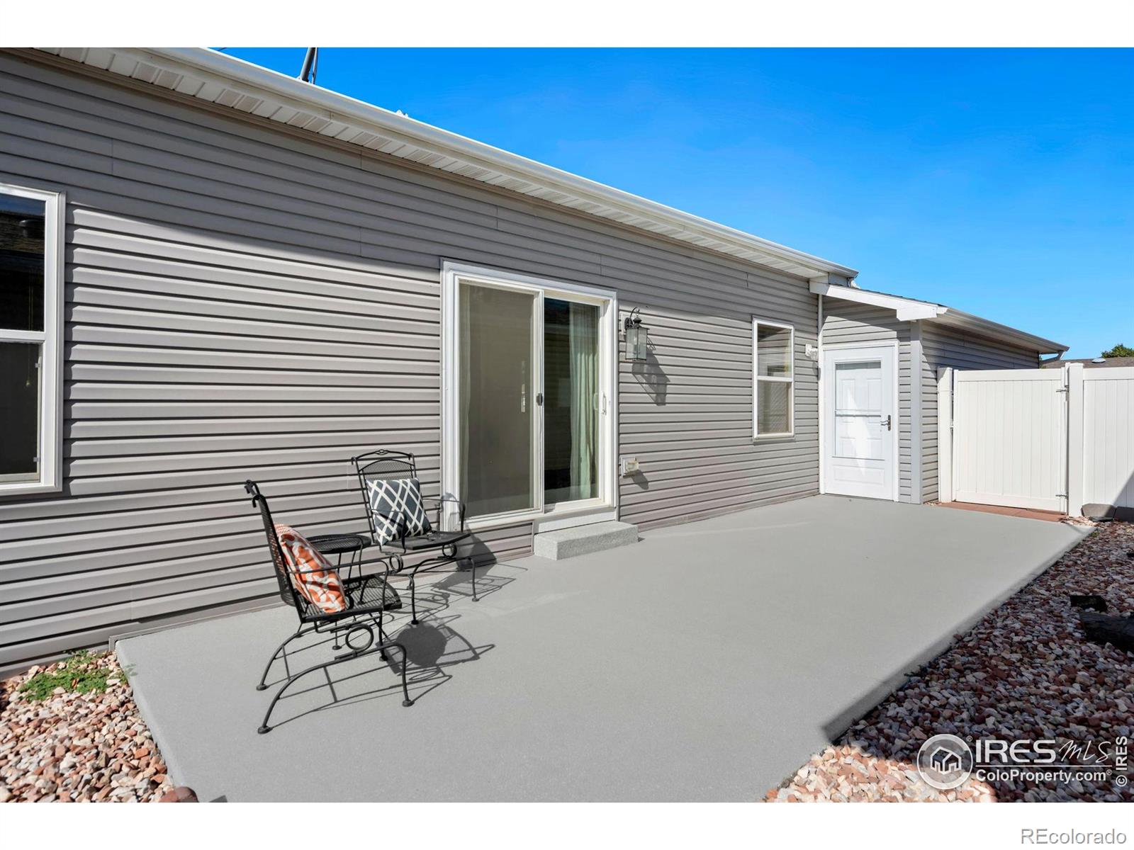 949 Sunchase Drive, Fort Collins, CO 80524, 2 Bedrooms Bedrooms, ,2 BathroomsBathrooms,Residential,For Sale,Sunchase,RECIR1013341