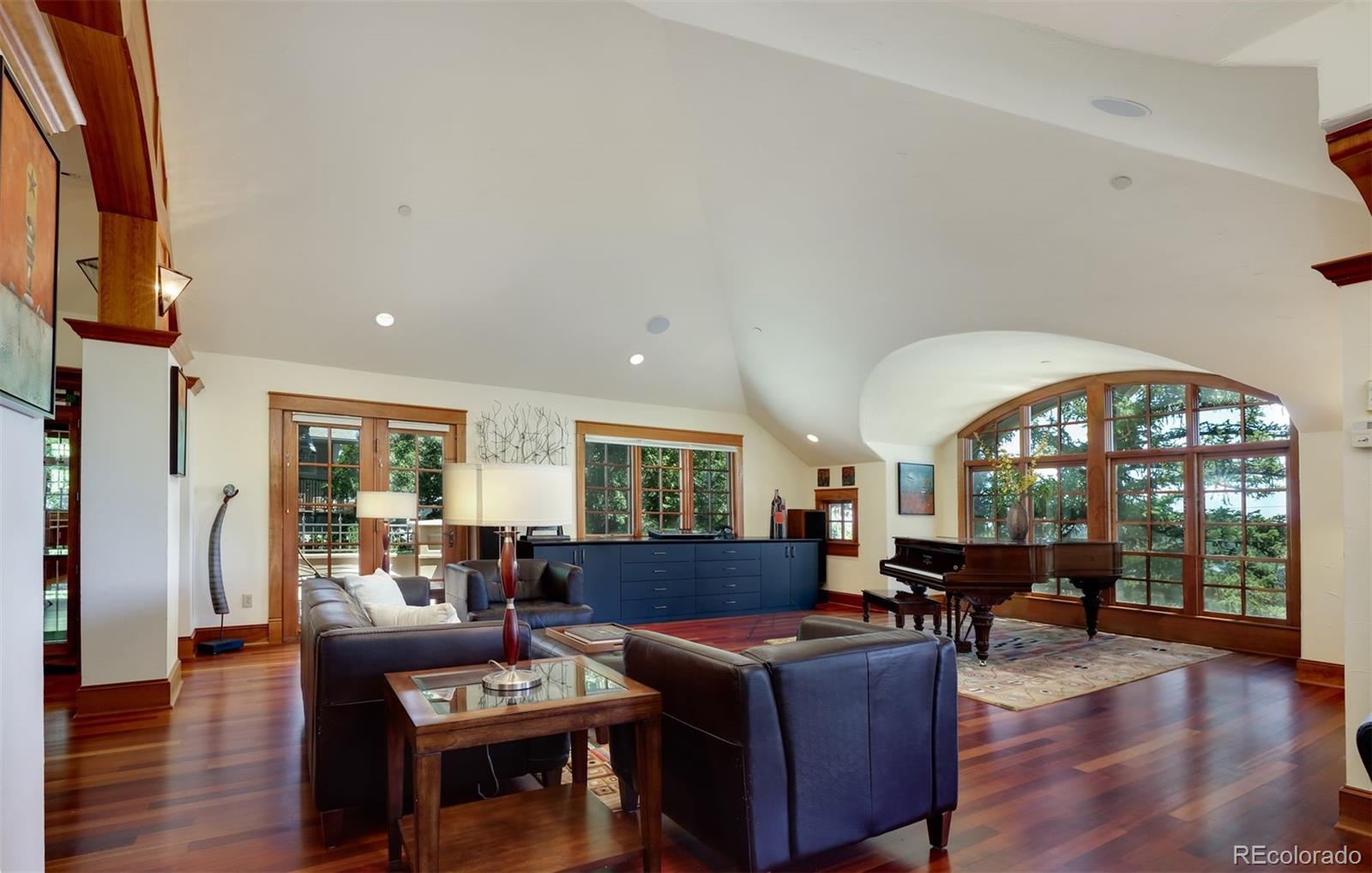 Restricted Address, 5 Bedrooms Bedrooms, ,10 BathroomsBathrooms,Residential,For Sale,3rd,REC8512914