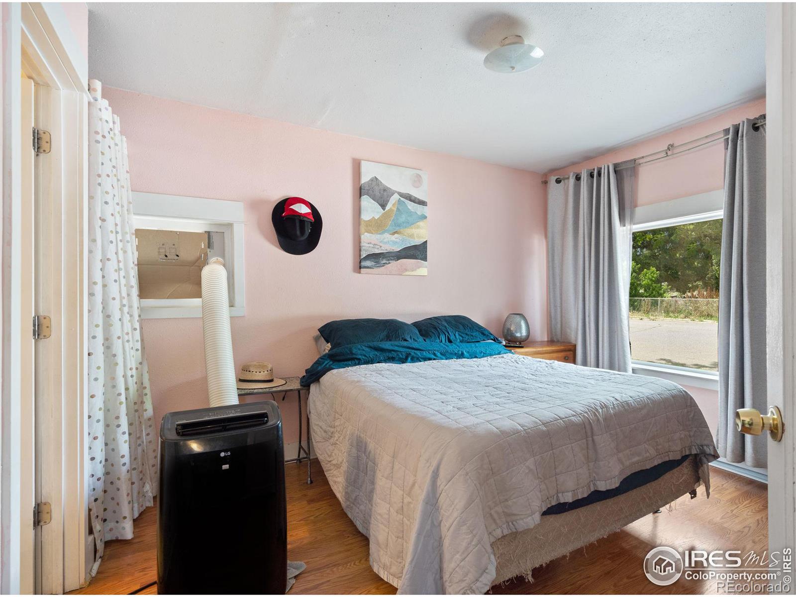 1555 Monroe Avenue, Loveland, CO 80538, 3 Bedrooms Bedrooms, ,2 BathroomsBathrooms,Residential,For Sale,Monroe,RECIR1013363