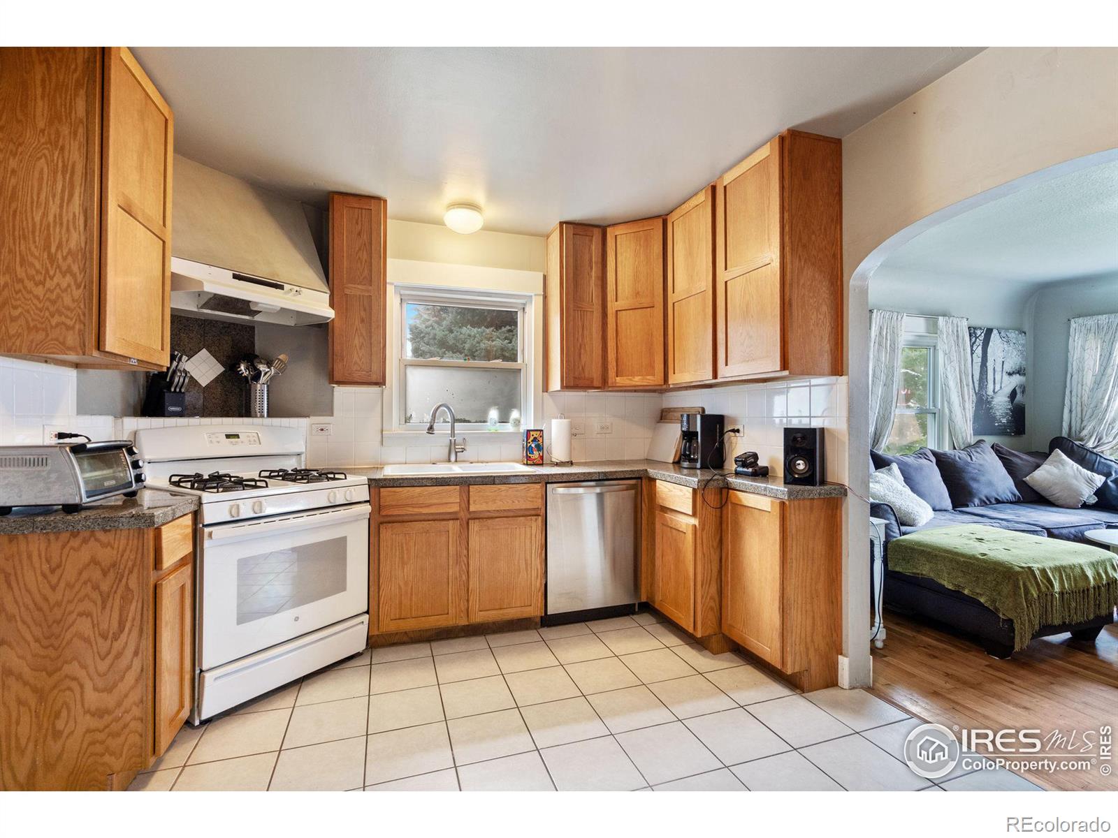 1555 Monroe Avenue, Loveland, CO 80538, 3 Bedrooms Bedrooms, ,2 BathroomsBathrooms,Residential,For Sale,Monroe,RECIR1013363