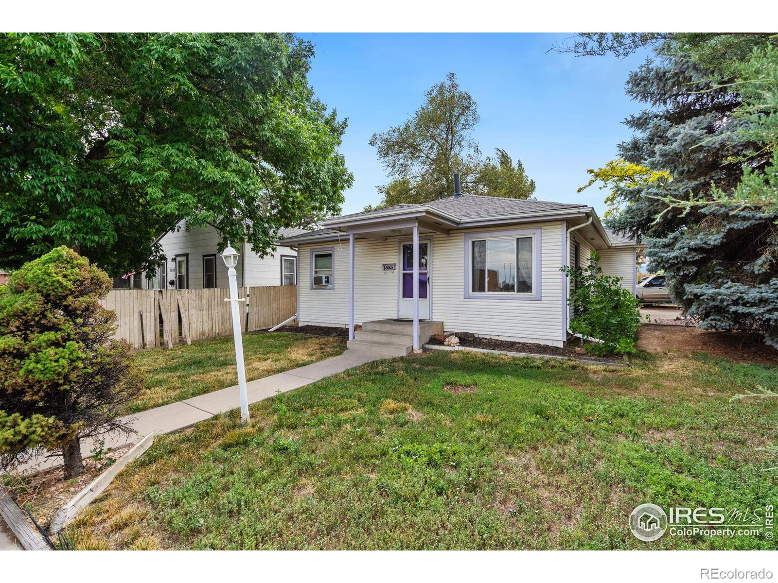 1555 Monroe Avenue, Loveland, CO 80538, 3 Bedrooms Bedrooms, ,2 BathroomsBathrooms,Residential,For Sale,Monroe,RECIR1013363