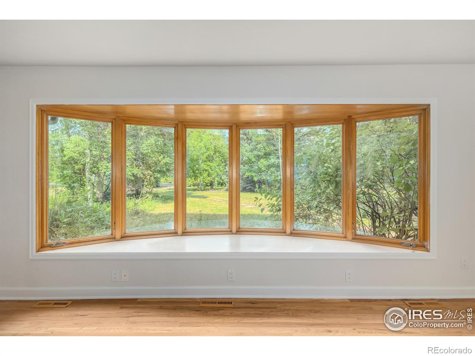 3833 57th Street, Boulder, CO 80301, 4 Bedrooms Bedrooms, ,3 BathroomsBathrooms,Residential,For Sale,57th,RECIR1013400