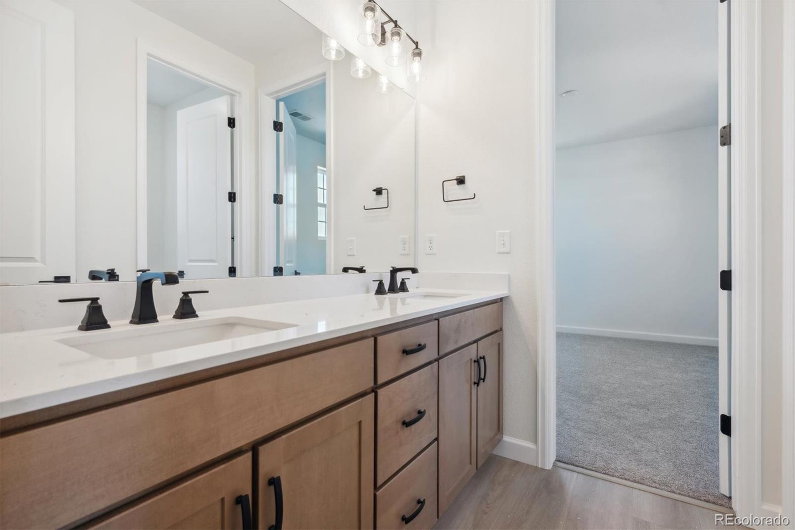 5102 Hickory Oaks Street, Castle Rock, CO 80104, 5 Bedrooms Bedrooms, ,5 BathroomsBathrooms,Residential,For Sale,Hickory Oaks,REC9259272