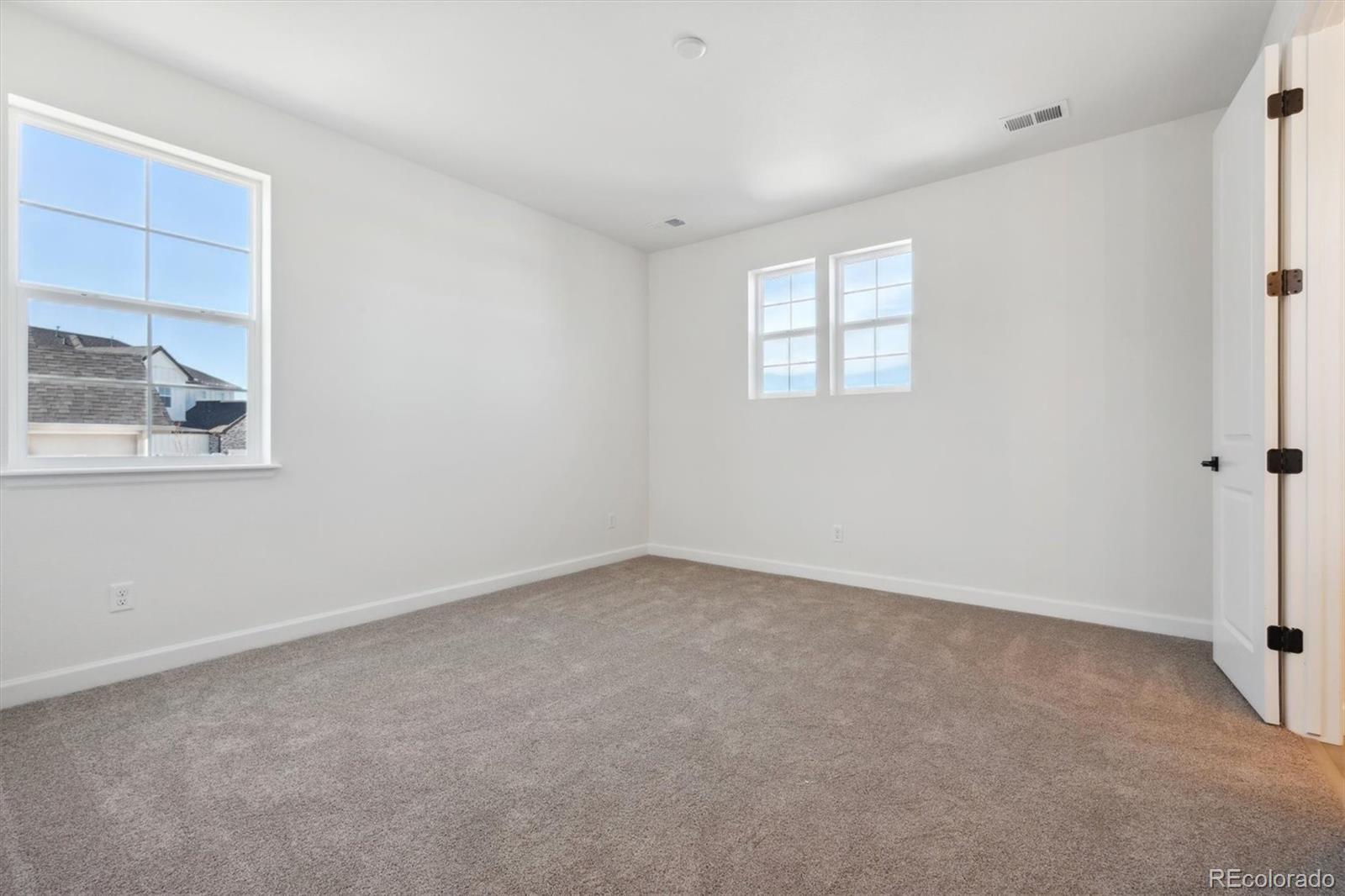 5102 Hickory Oaks Street, Castle Rock, CO 80104, 5 Bedrooms Bedrooms, ,5 BathroomsBathrooms,Residential,For Sale,Hickory Oaks,REC9259272