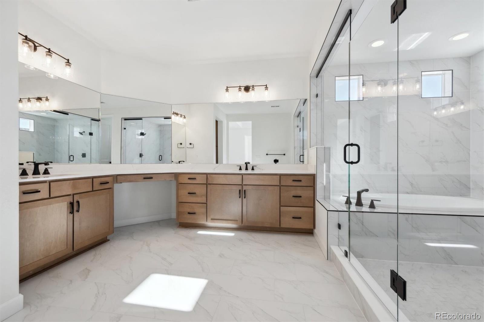 5102 Hickory Oaks Street, Castle Rock, CO 80104, 5 Bedrooms Bedrooms, ,5 BathroomsBathrooms,Residential,For Sale,Hickory Oaks,REC9259272