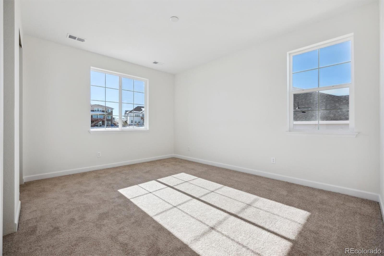 5102 Hickory Oaks Street, Castle Rock, CO 80104, 5 Bedrooms Bedrooms, ,5 BathroomsBathrooms,Residential,For Sale,Hickory Oaks,REC9259272