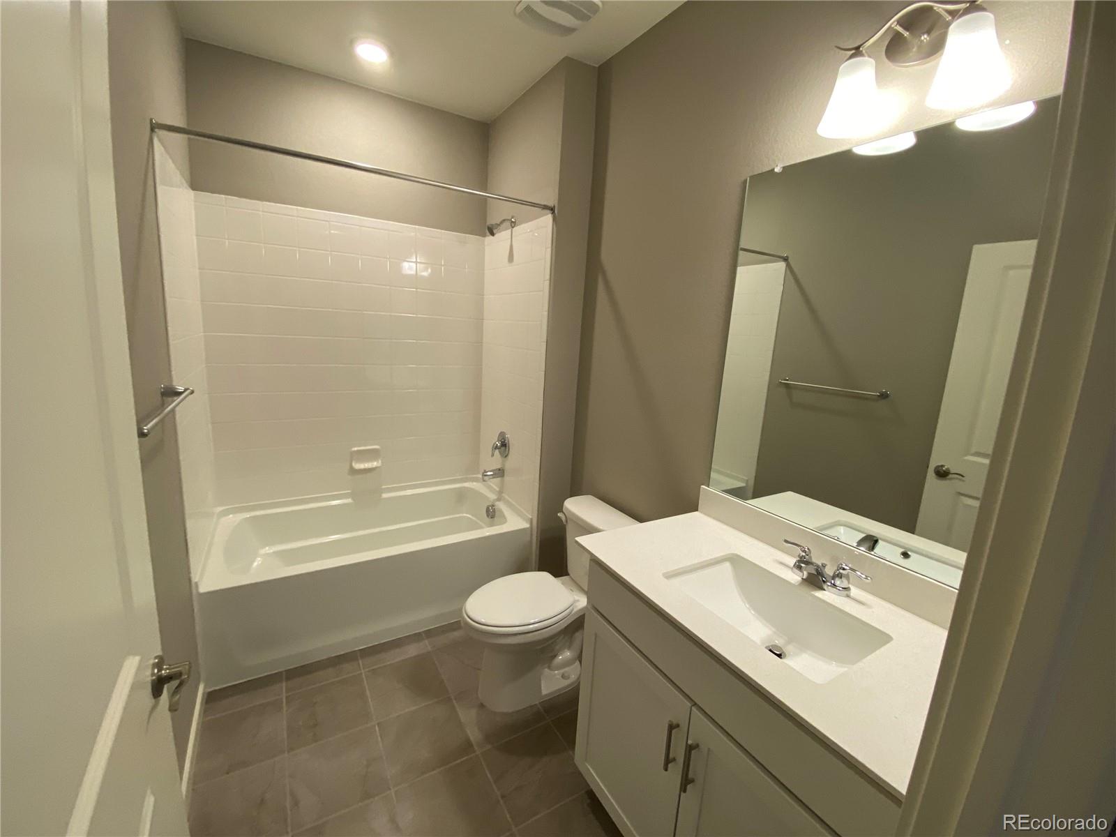 4202 Fox Grove Drive, Fort Collins, CO 80524, 4 Bedrooms Bedrooms, ,2 BathroomsBathrooms,Rental,For Rent,Fox Grove,REC4688098