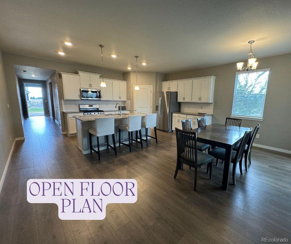 4202 Fox Grove Drive, Fort Collins, CO 80524, 4 Bedrooms Bedrooms, ,2 BathroomsBathrooms,Rental,For Rent,Fox Grove,REC4688098