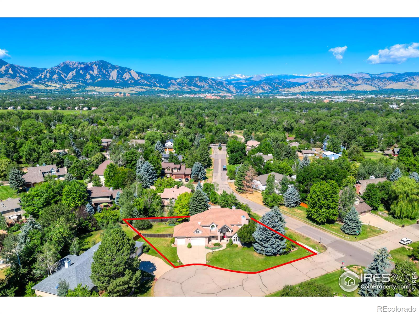 1299 Teal Court, Boulder, CO 80303, 4 Bedrooms Bedrooms, ,5 BathroomsBathrooms,Residential,For Sale,Teal,RECIR1013415