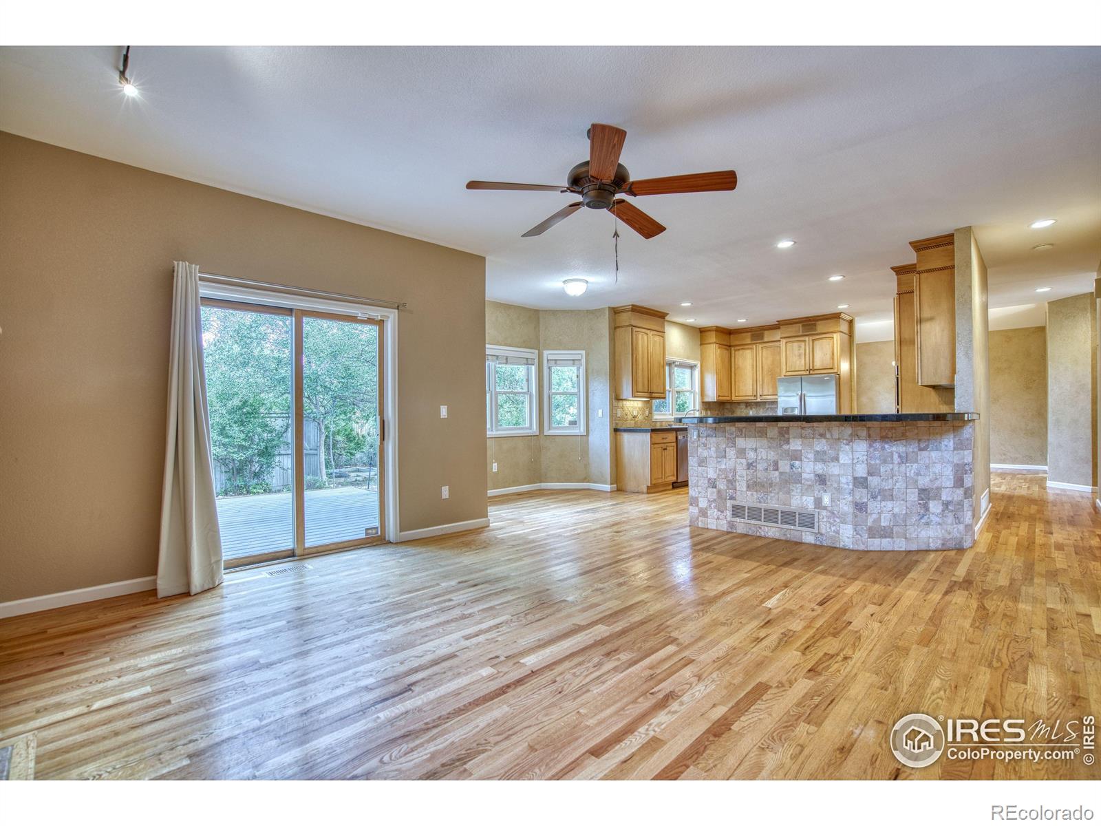 2875 Island Drive, Boulder, CO 80301, 4 Bedrooms Bedrooms, ,4 BathroomsBathrooms,Residential,For Sale,Island,RECIR1013461